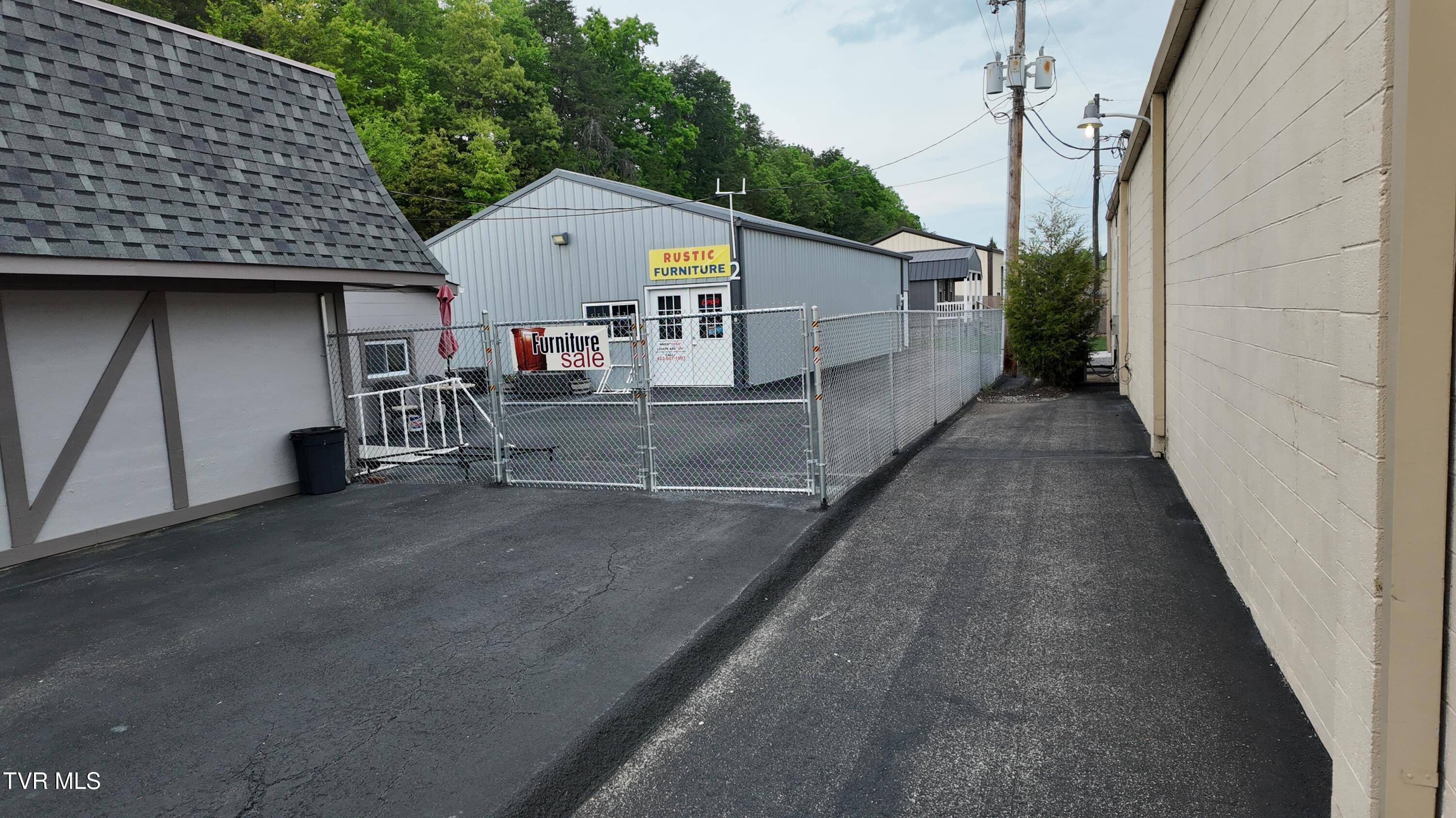 Kingsport, TN 37660,1530 Bridgewater LN
