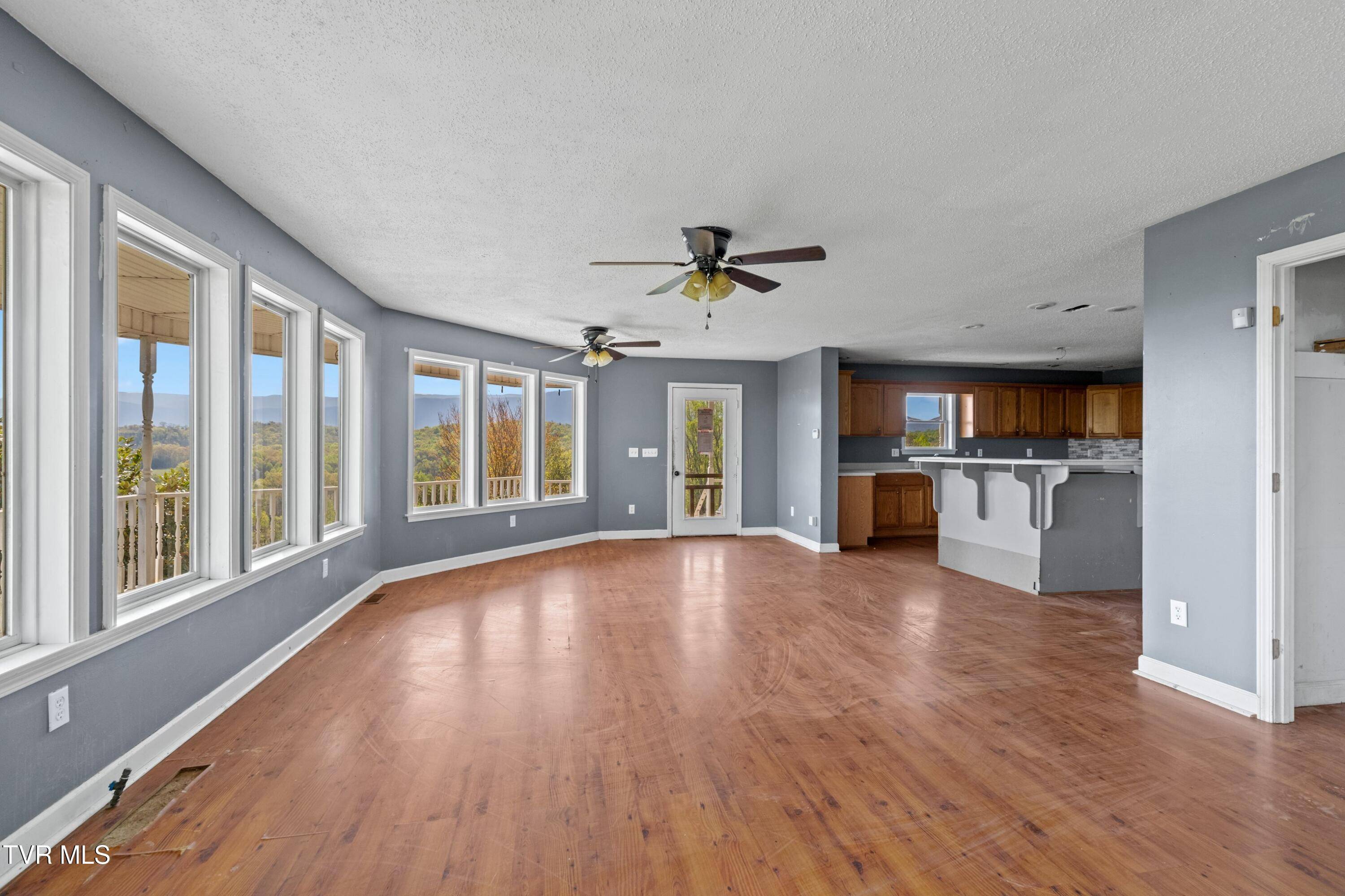 Greeneville, TN 37743,1480 Foxford RD