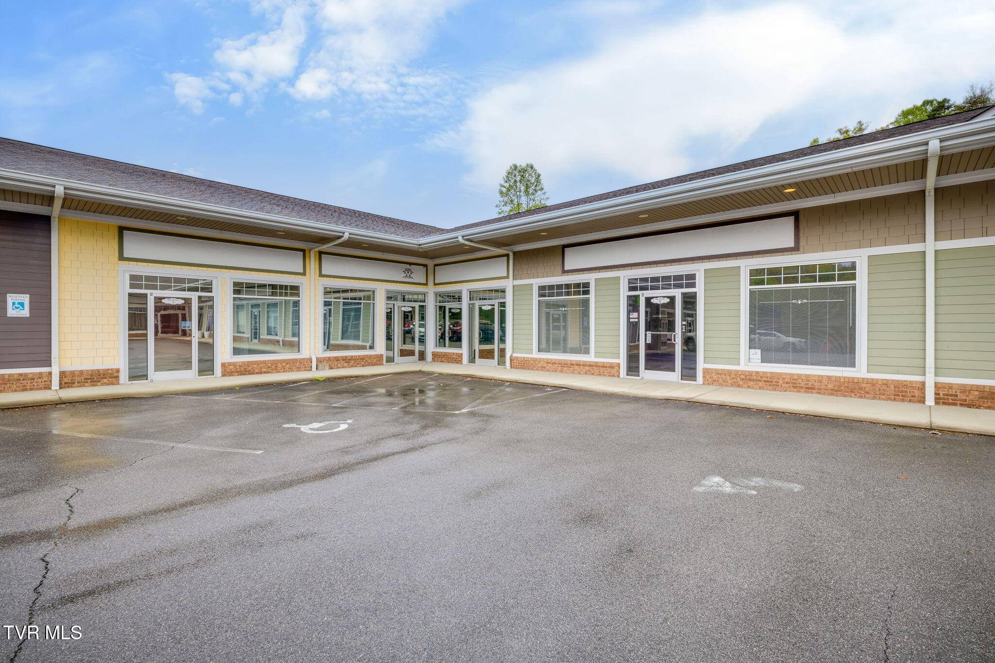 Rogersville, TN 37857,3815 South Hwy 66 #3,4&5