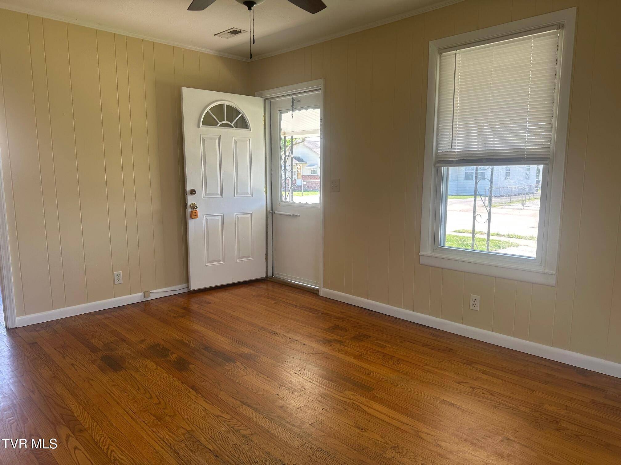 Kingsport, TN 37664,1454 Sevier AVE