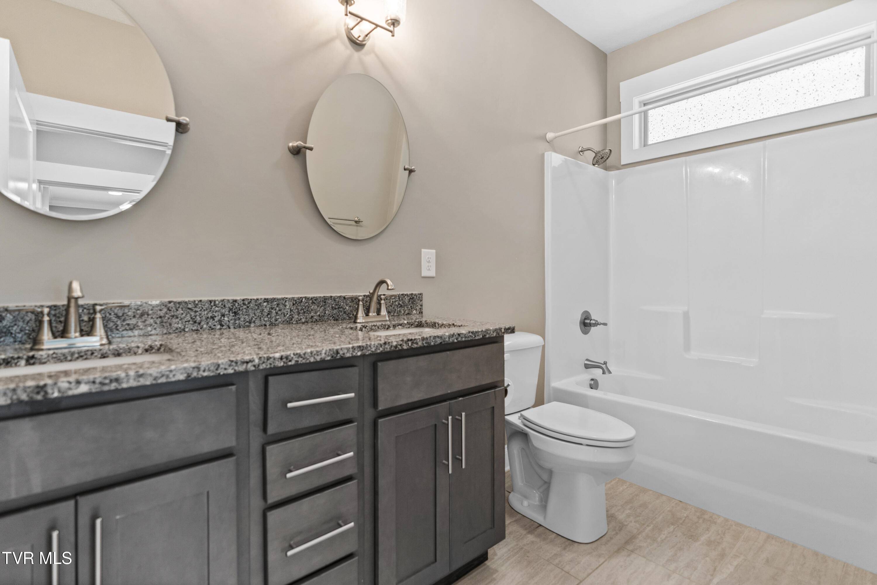 Jonesborough, TN 37659,957 Riddle RDG