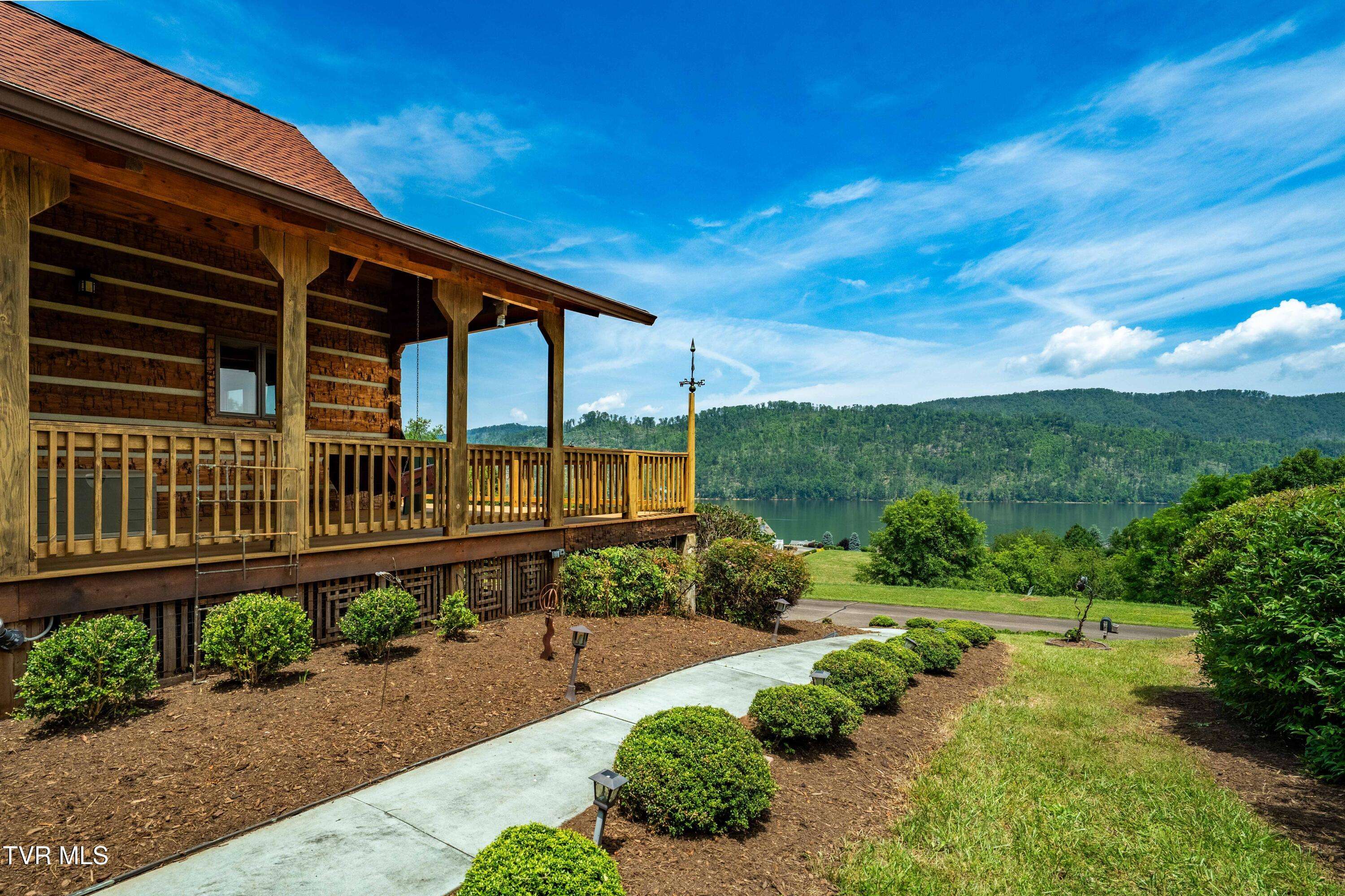 Butler, TN 37640,289 Harbor View RD