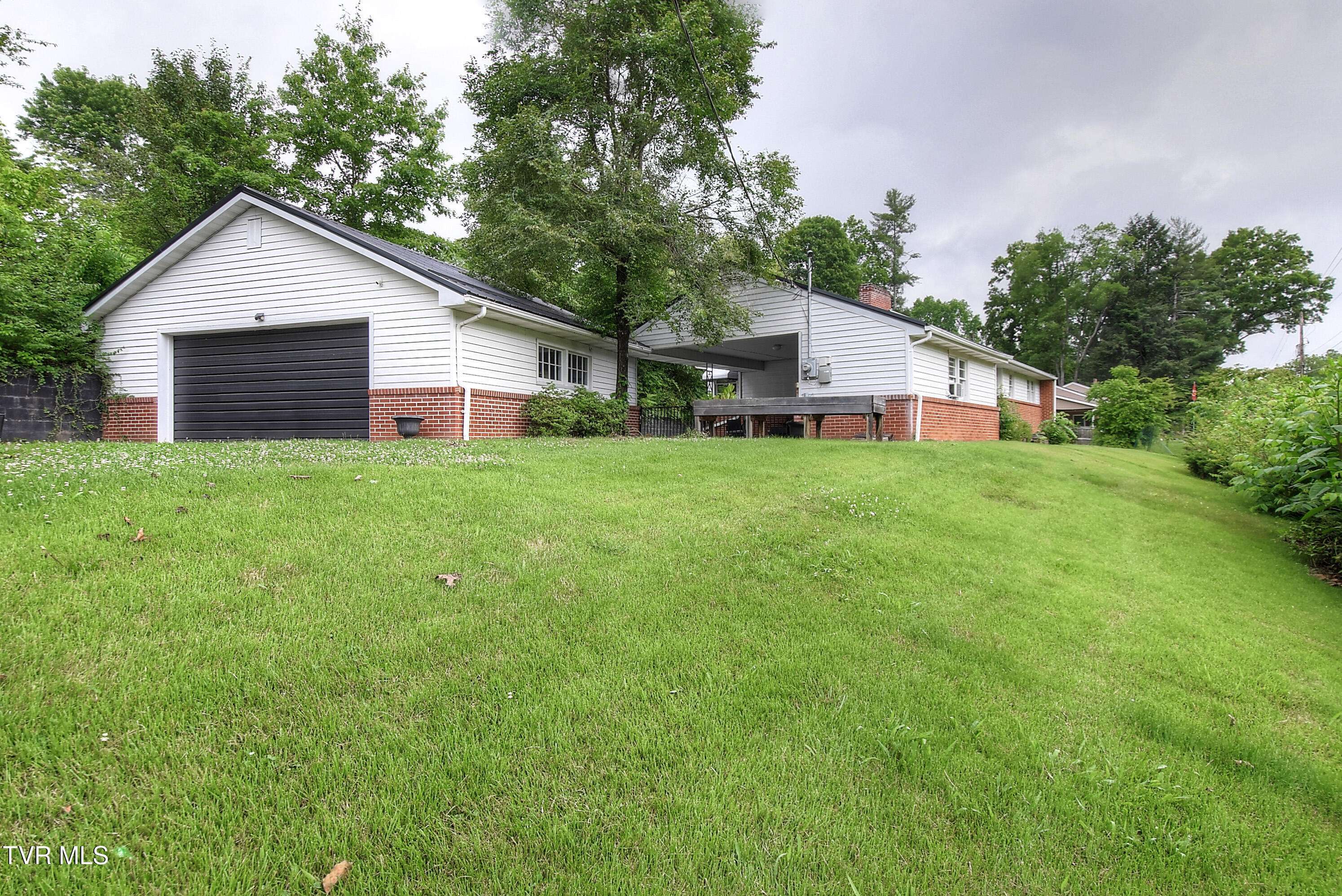 Bristol, TN 37620,336 Cedar Valley RD