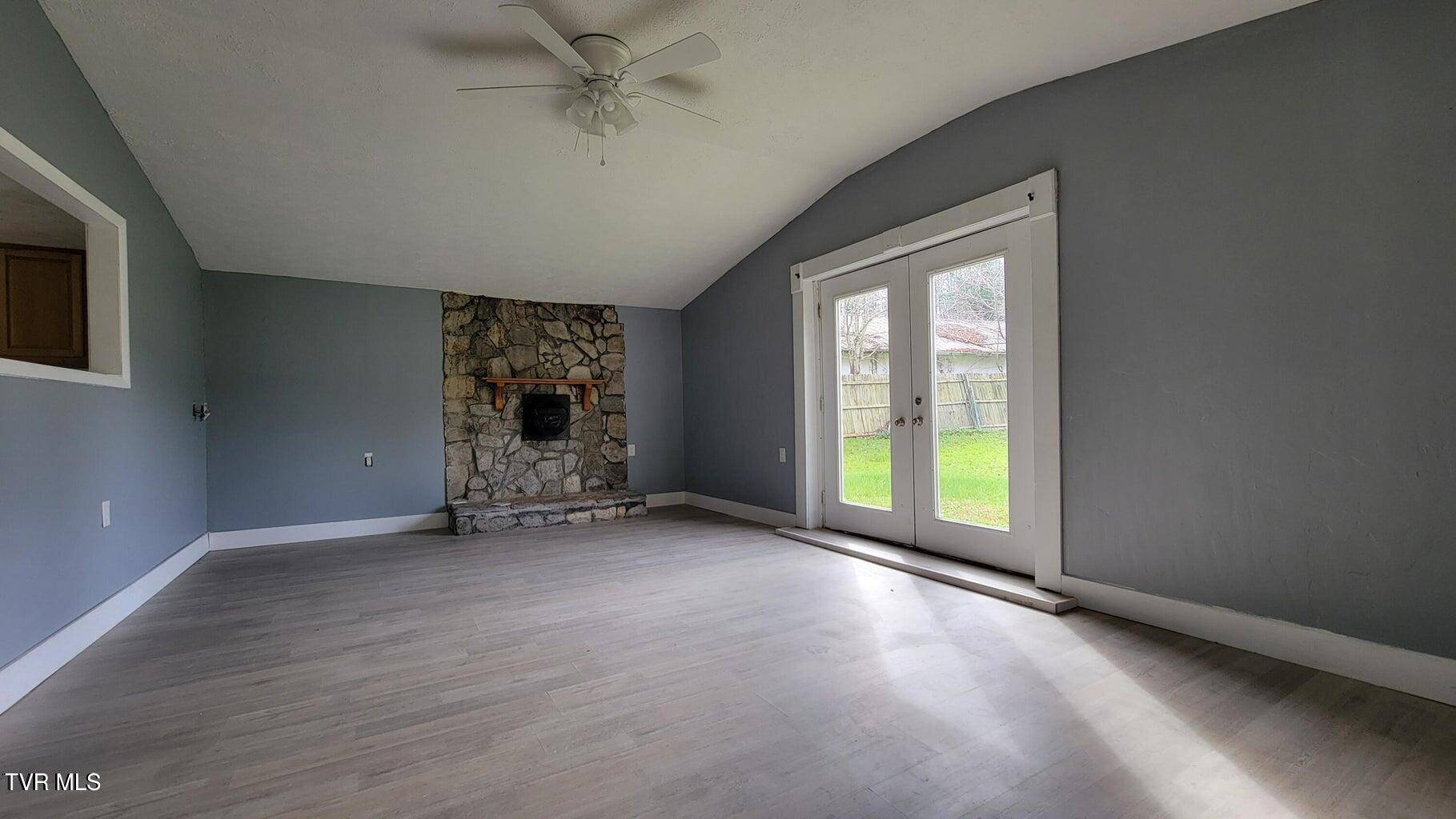 Mountain City, TN 37683,2079 Jenkins Hollow RD