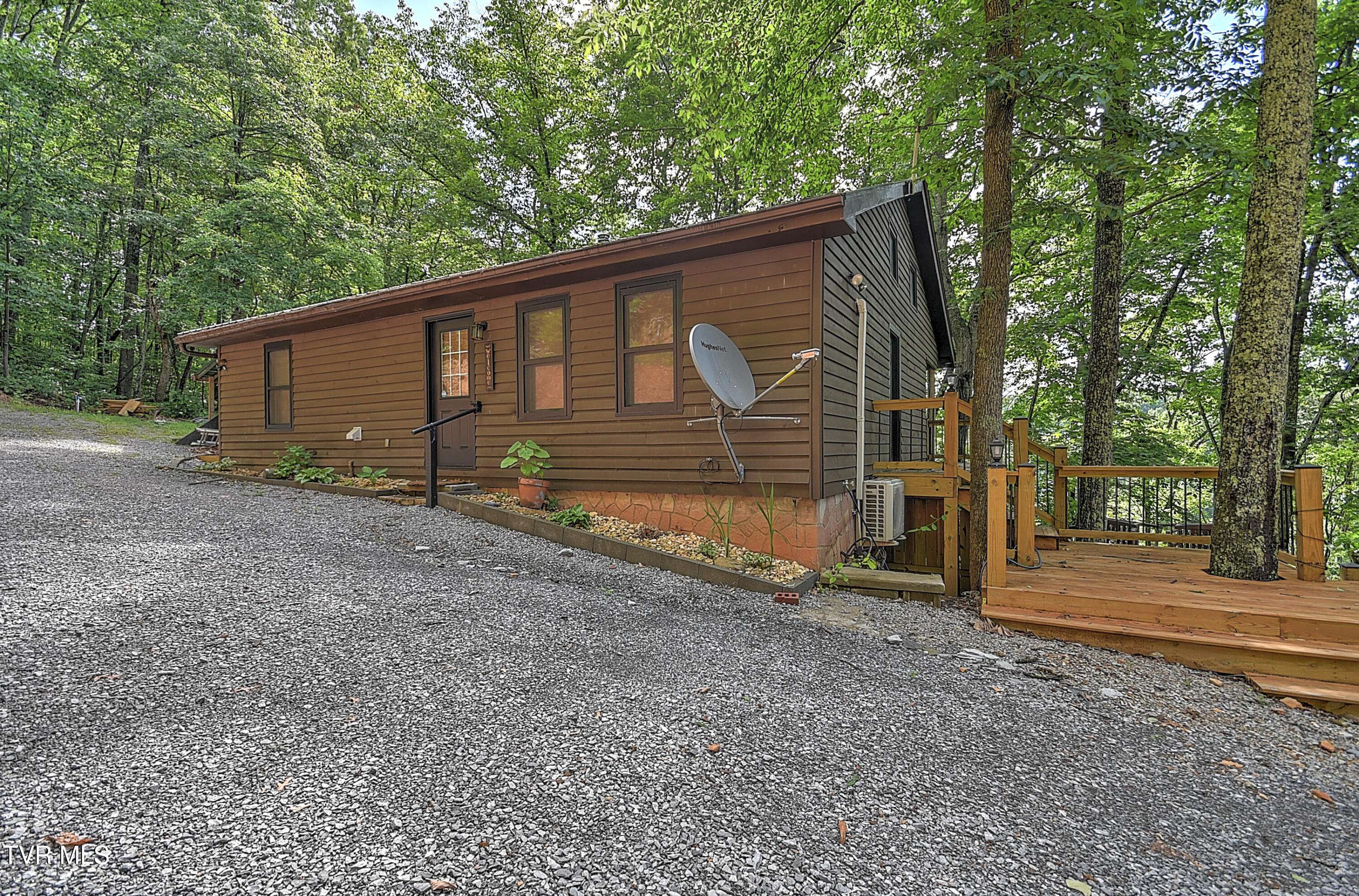 Rogersville, TN 37857,1521 Barrett Hollow RD