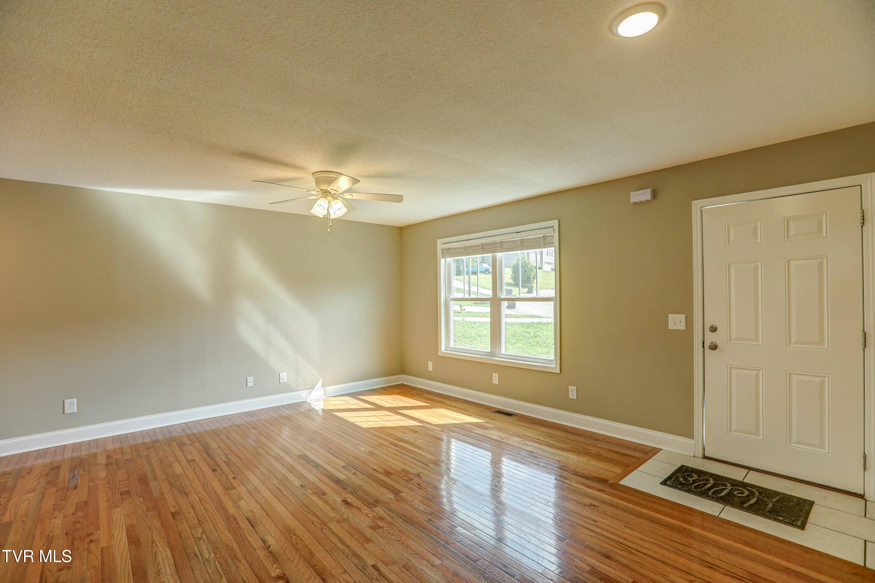 Bristol, TN 37620,136 Wilkshire PL