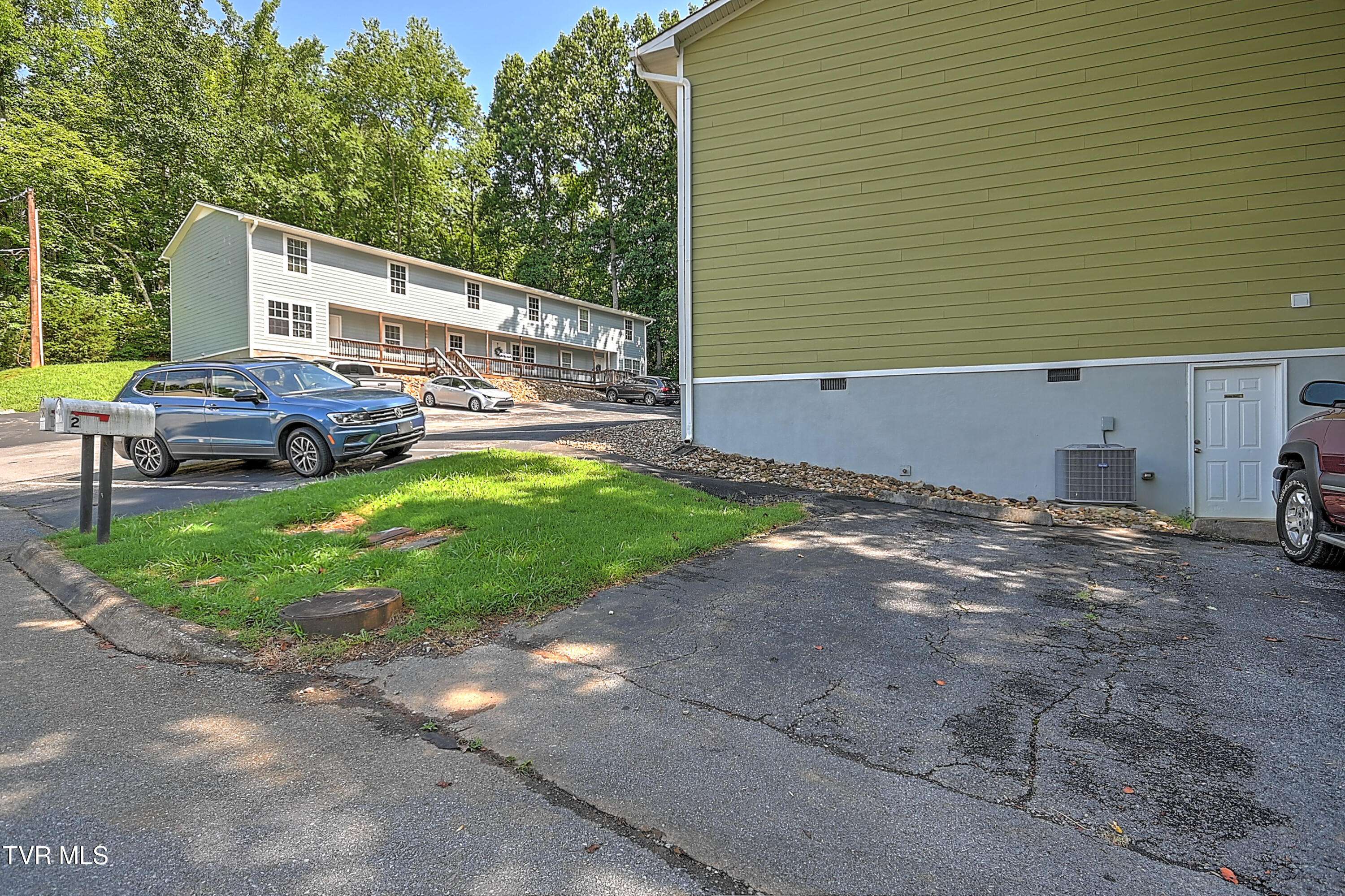 Elizabethton, TN 37643,660 Jena Beth DR #1