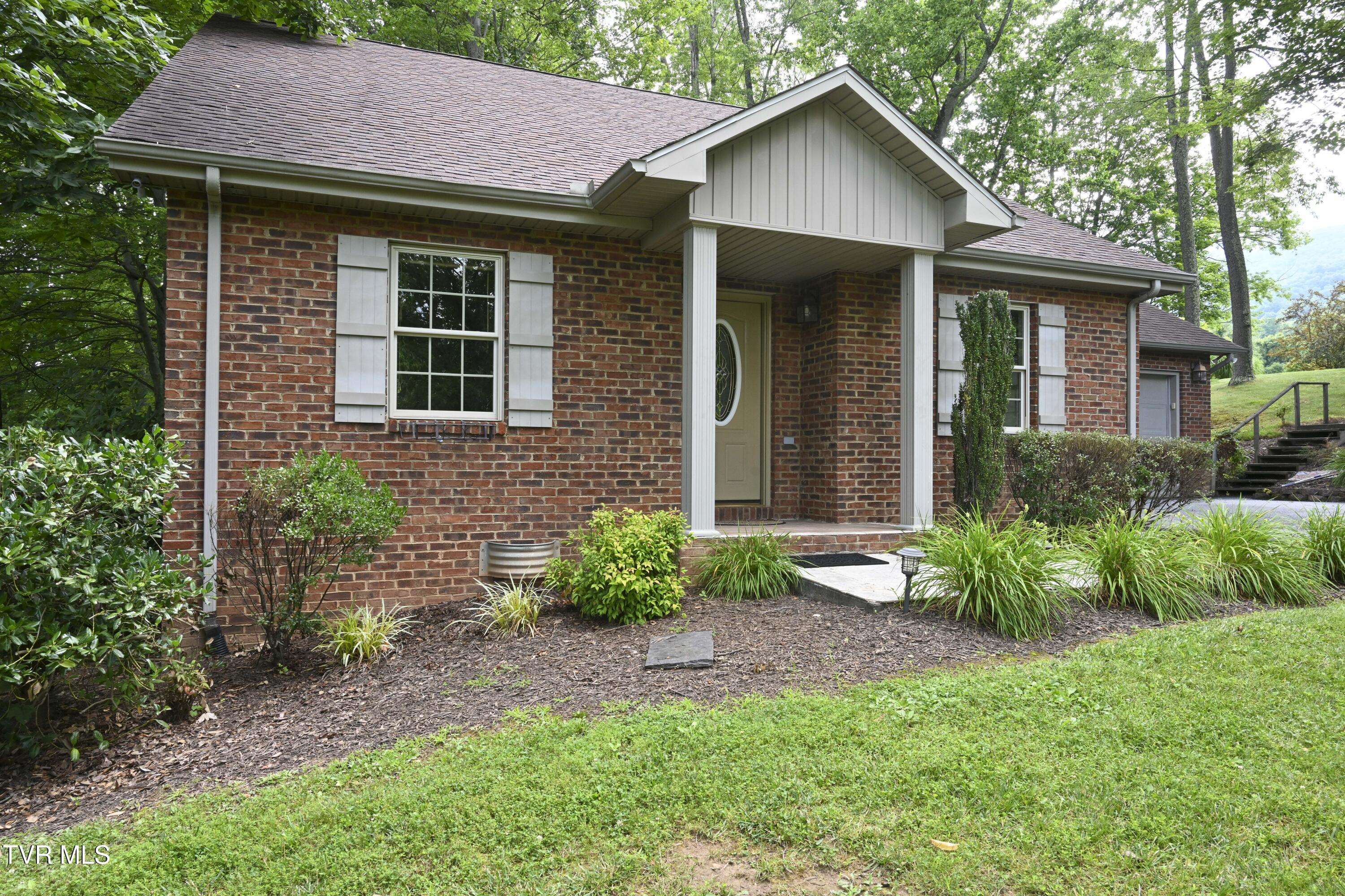 Lebanon, VA 24266,48 Wood Land CIR