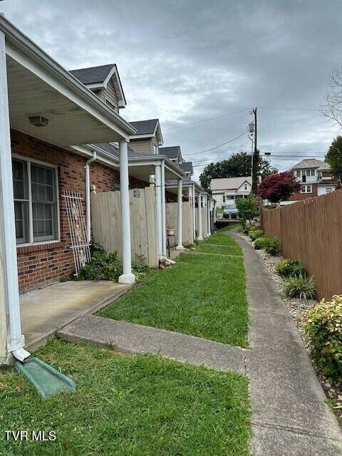 Johnson City, TN 37601,208 Watauga AVE #C