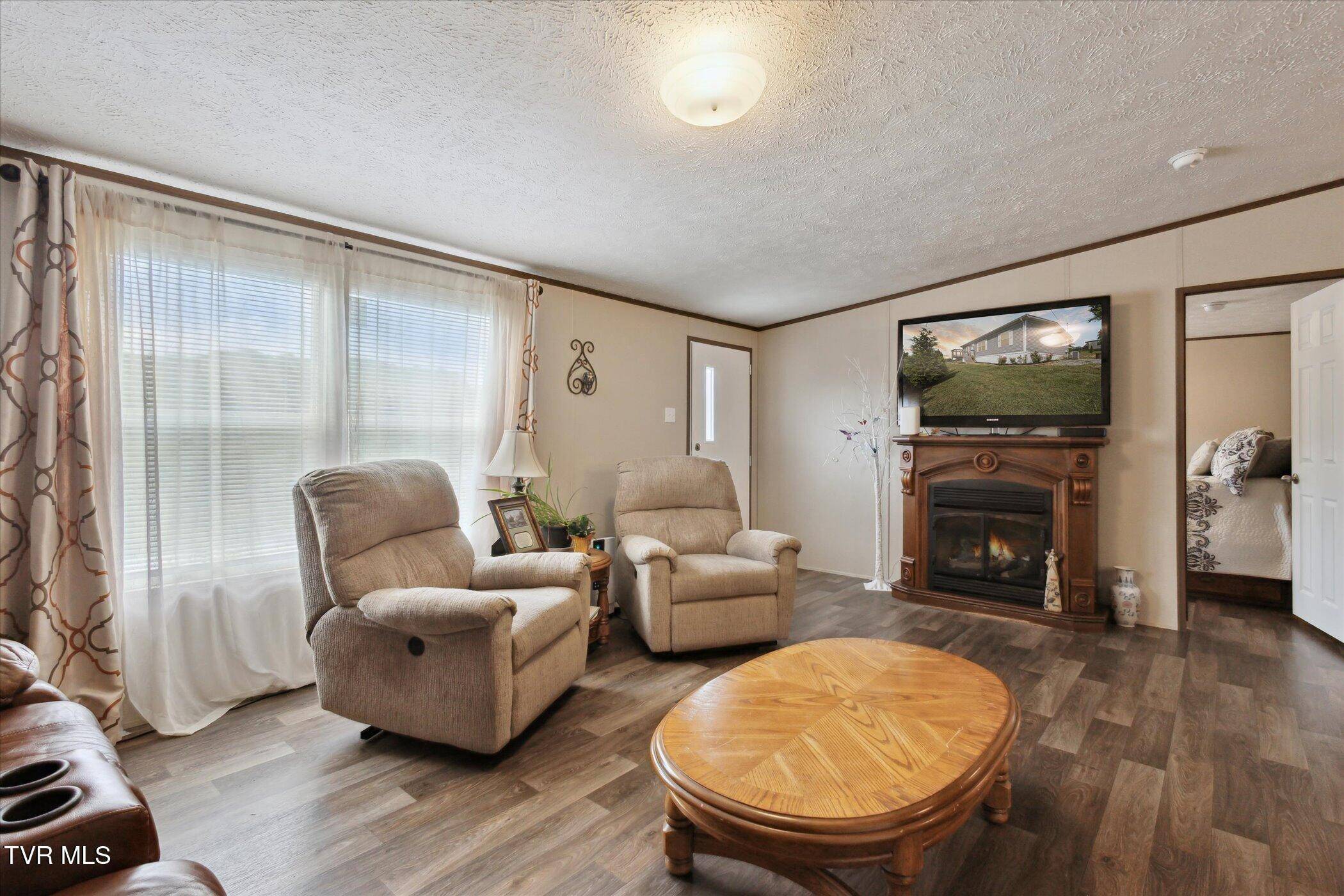 Kingsport, TN 37663,118 Copas RD