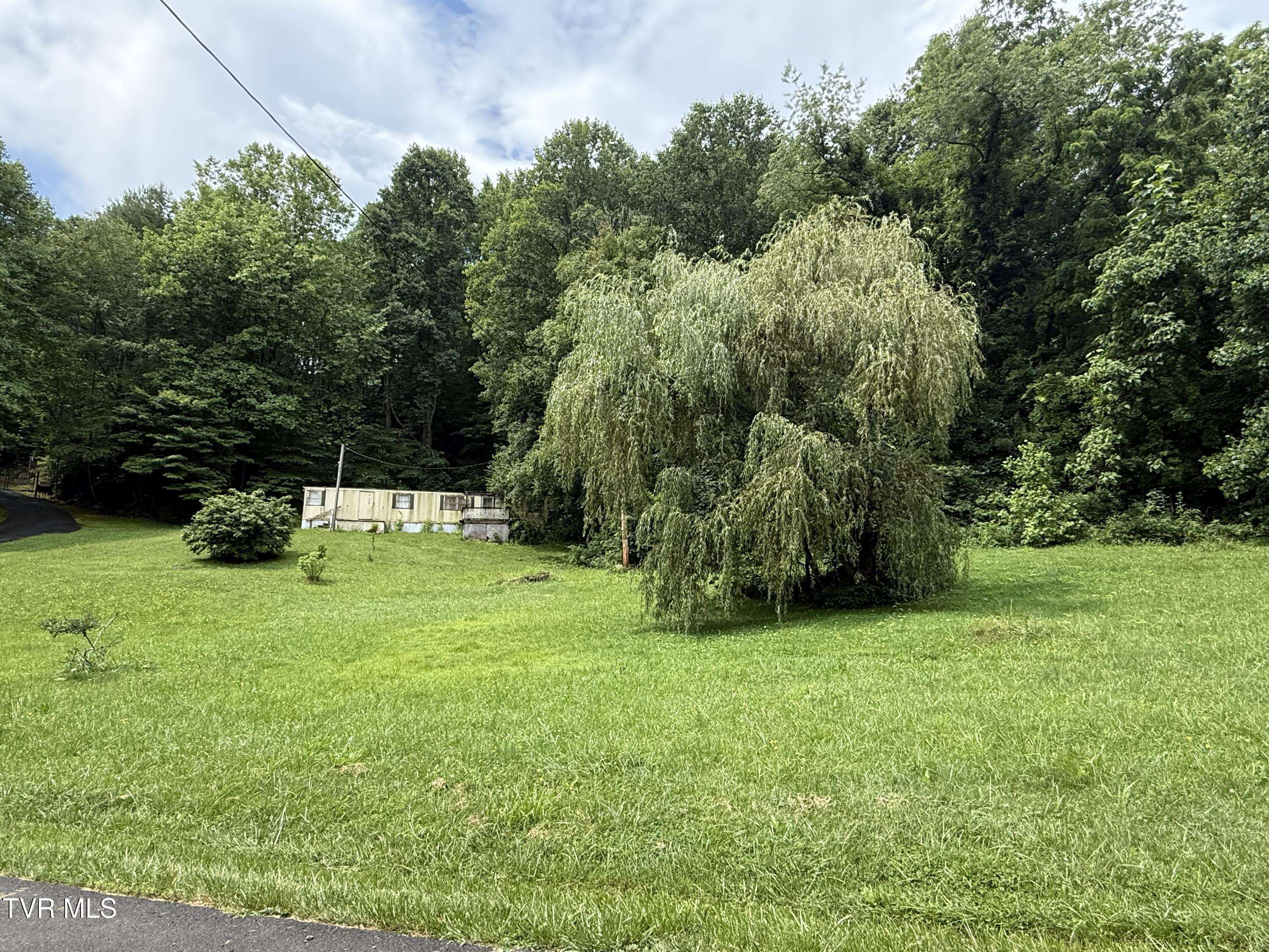 Elizabethton, TN 37643,201 Mill Creek RD