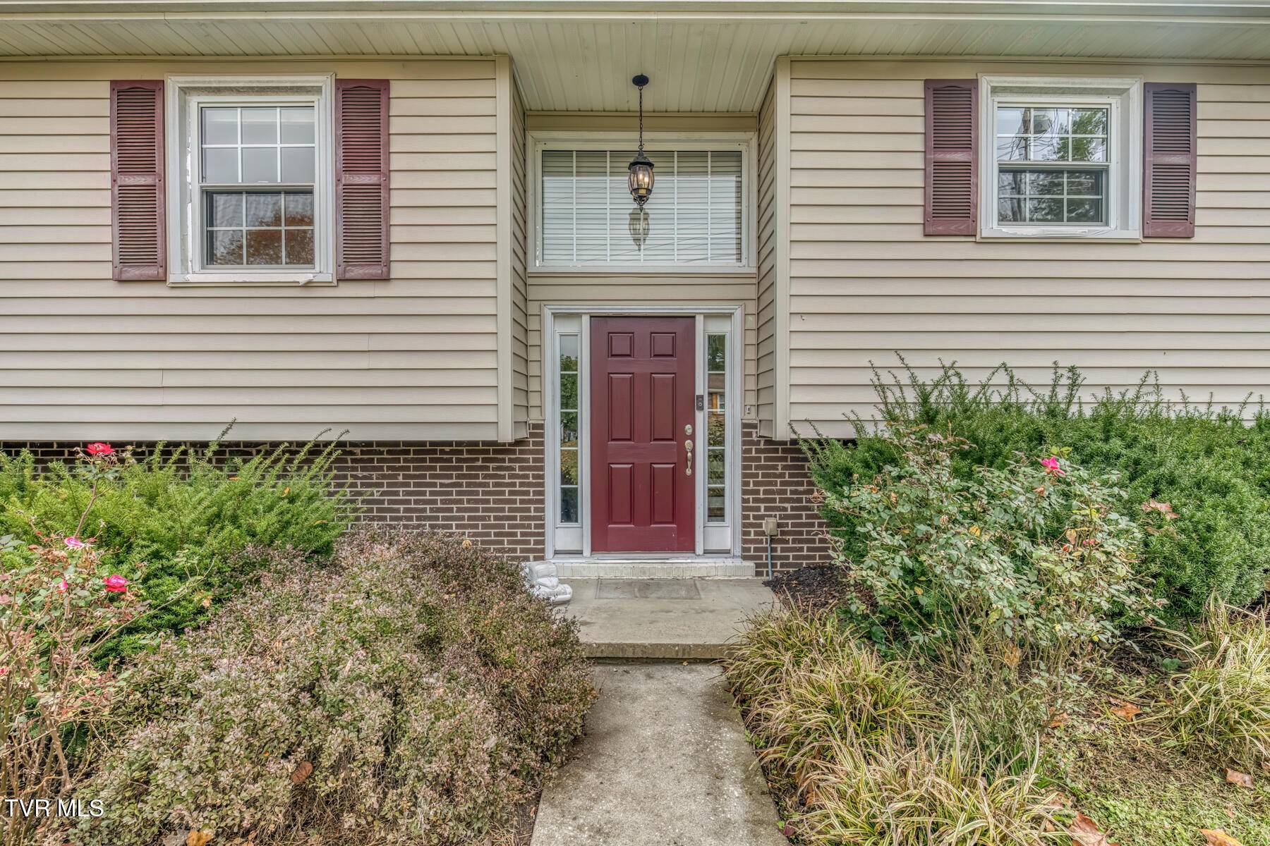 Bristol, TN 37620,228 Edgefield RD