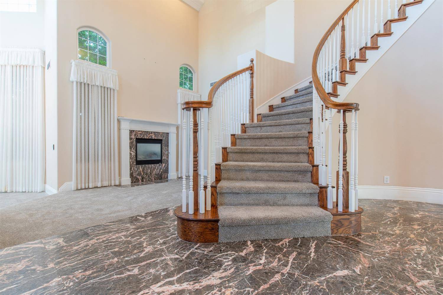 Oakdale, CA 95361,9624 Gray Fox CT