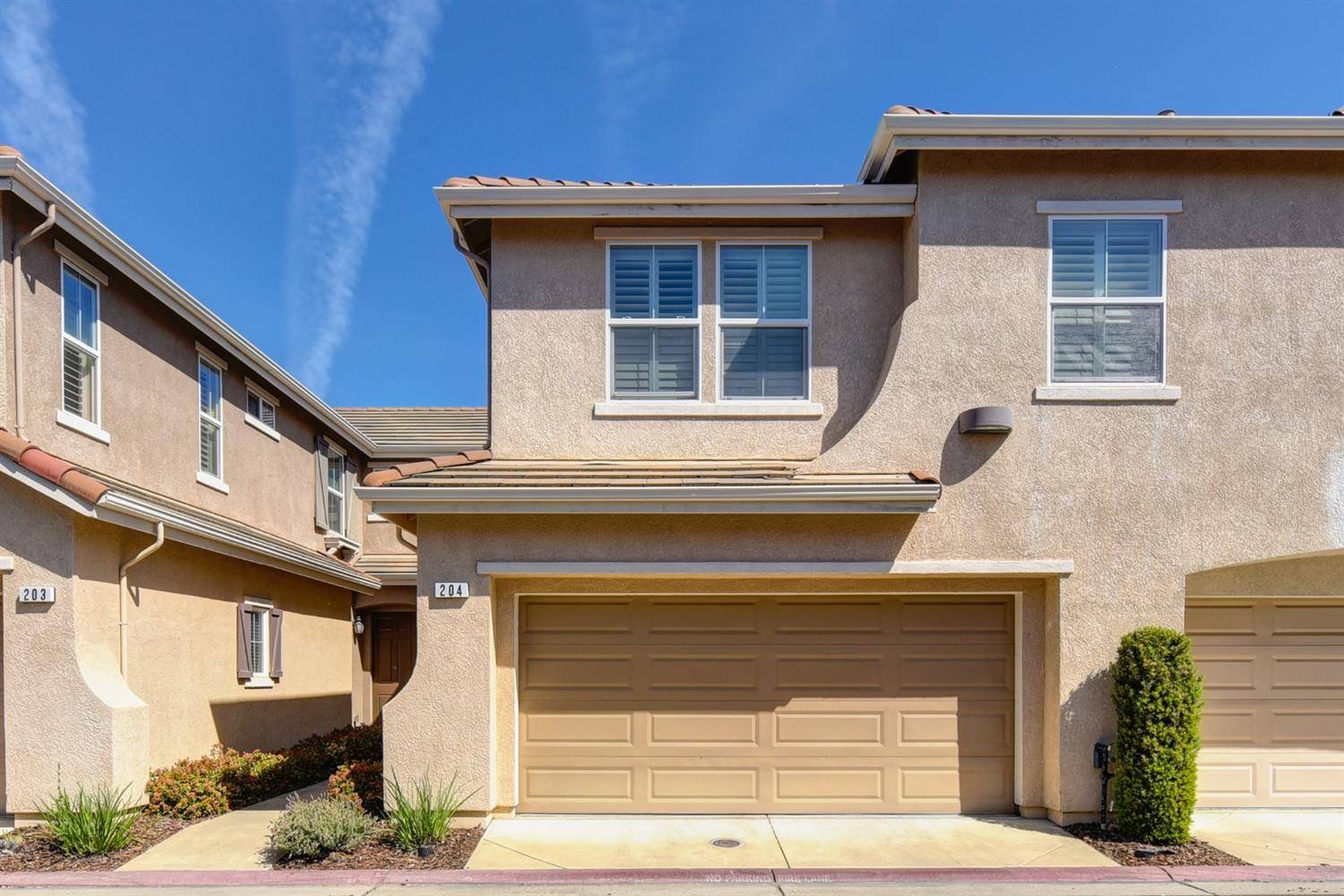 Folsom, CA 95630,204 Monet LN #204