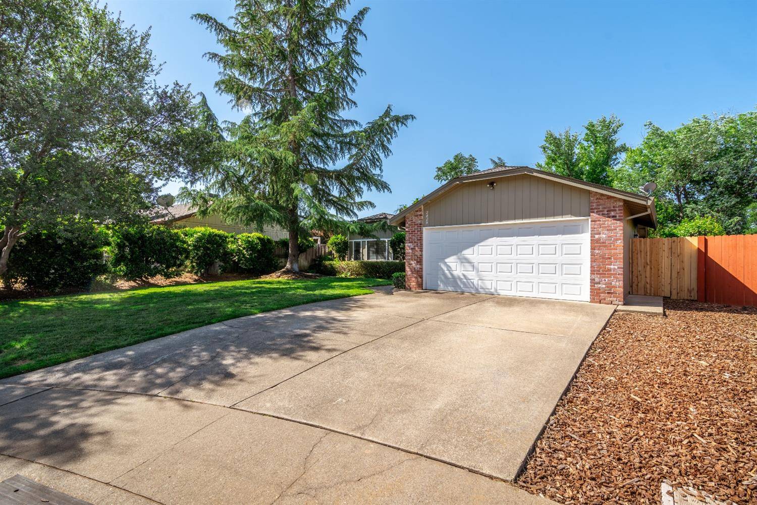 Rocklin, CA 95677,2420 Ridgewood CT