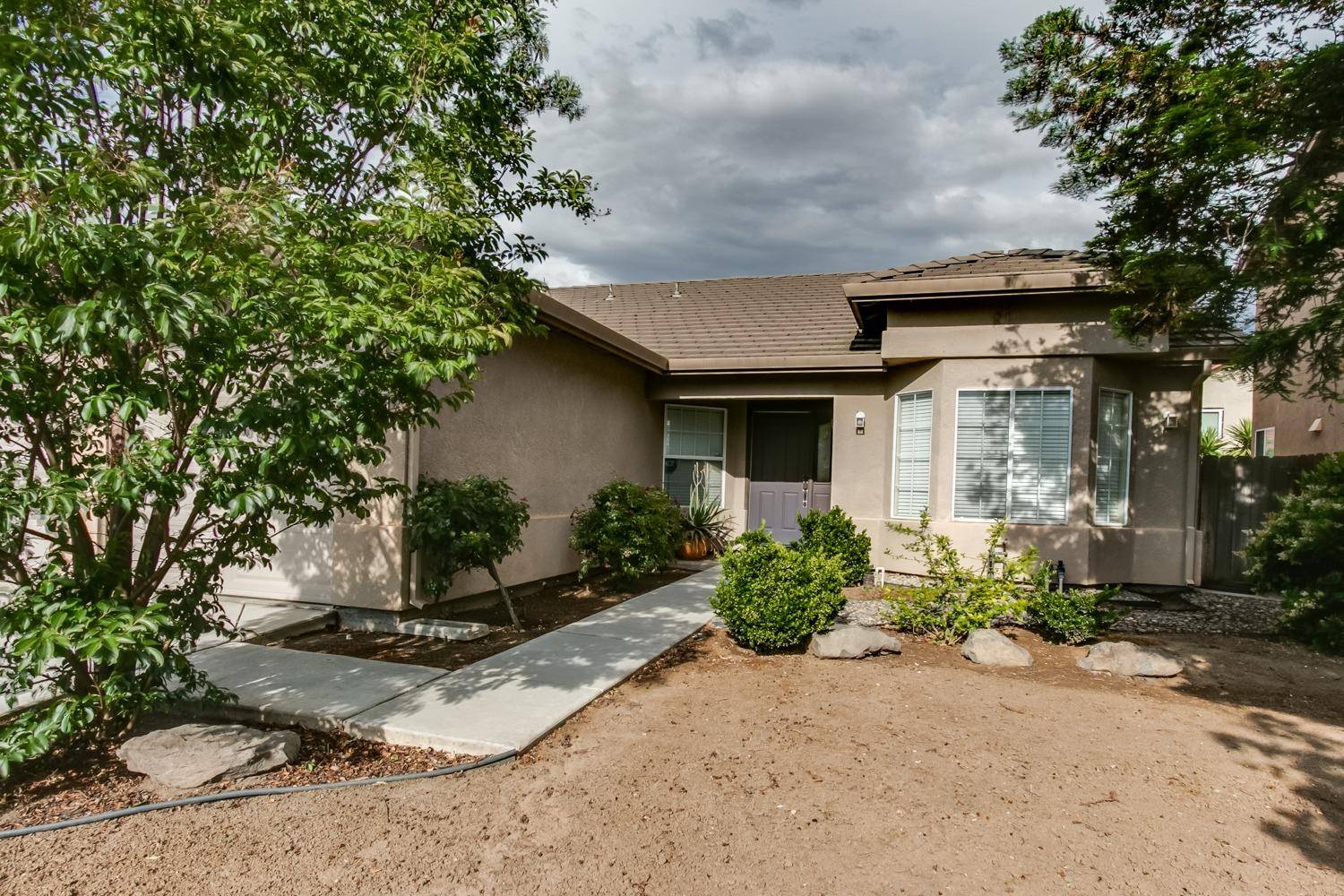 Los Banos, CA 93635,1666 Alyssum WAY