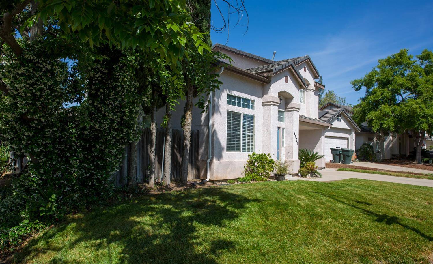 Antelope, CA 95843,8521 Krans Ct