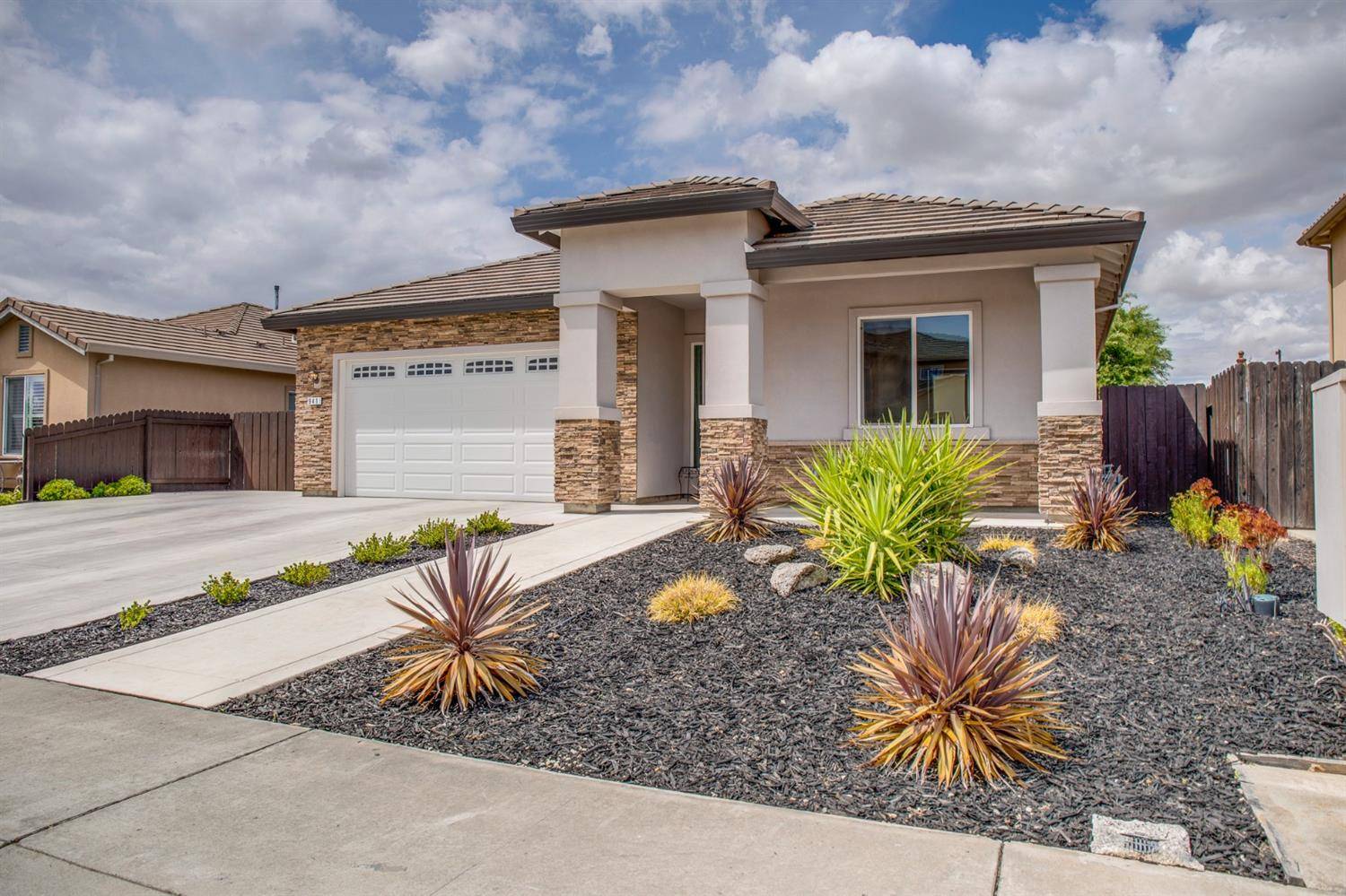 Sacramento, CA 95838,941 Sloboda AVE