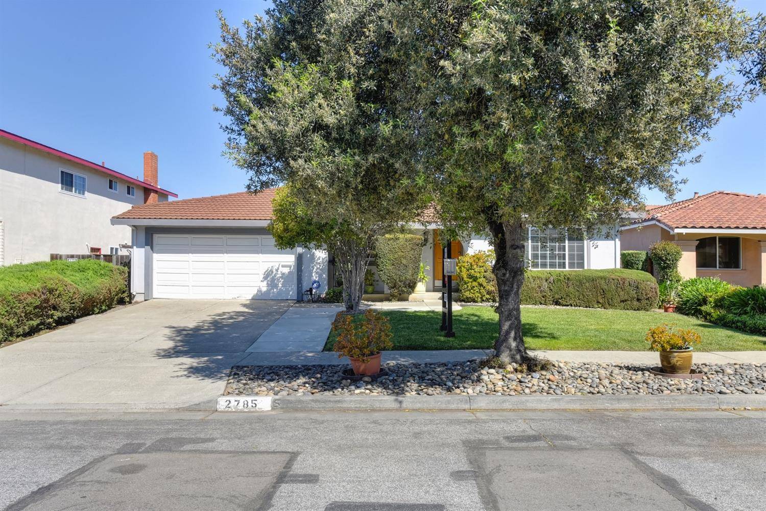 San Jose, CA 95133,2785 Glen Firth DR