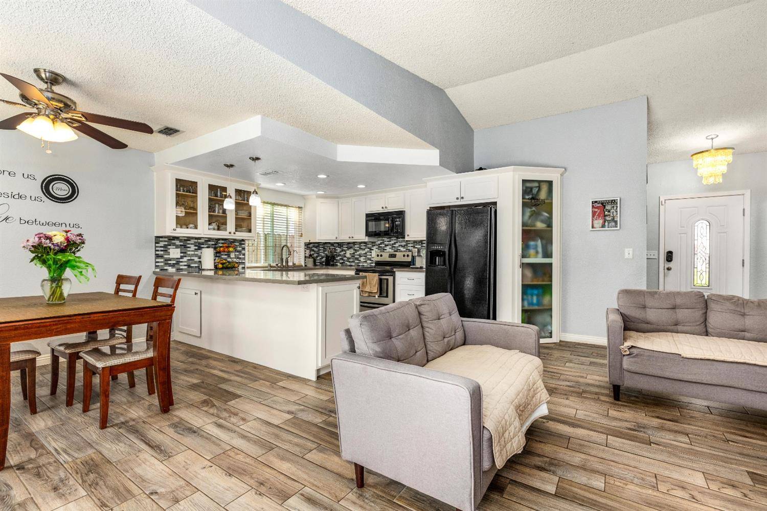Sacramento, CA 95838,4552 Windcloud AVE