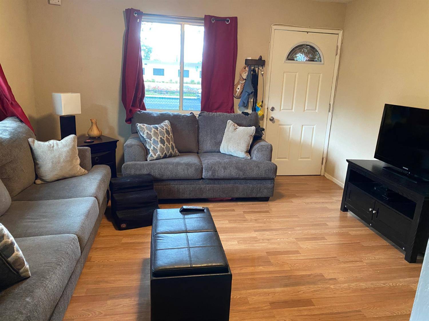 West Sacramento, CA 95605,852 Bryte AVE