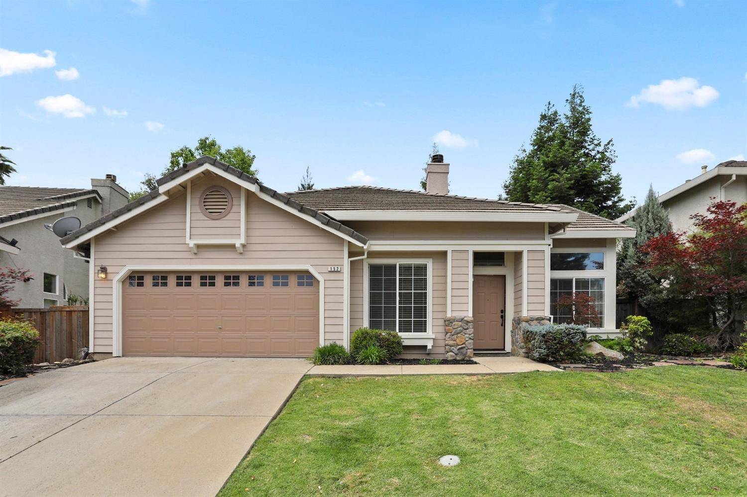 Folsom, CA 95630,152 Cobble Ridge Dr.