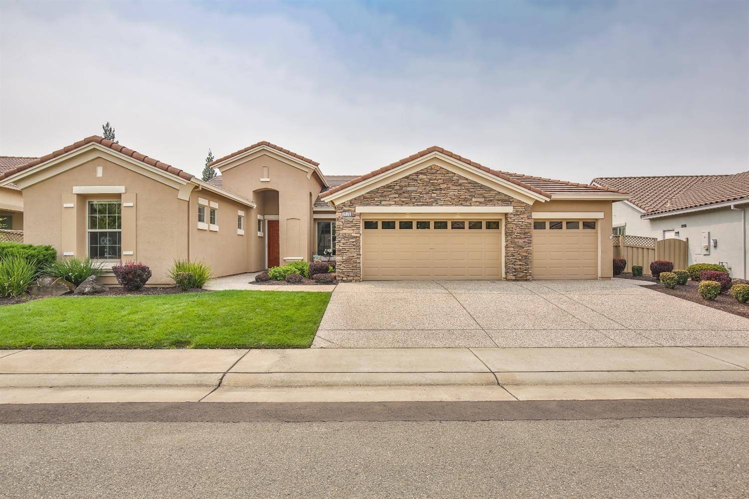 Lincoln, CA 95648,2170 Pebblestone LN