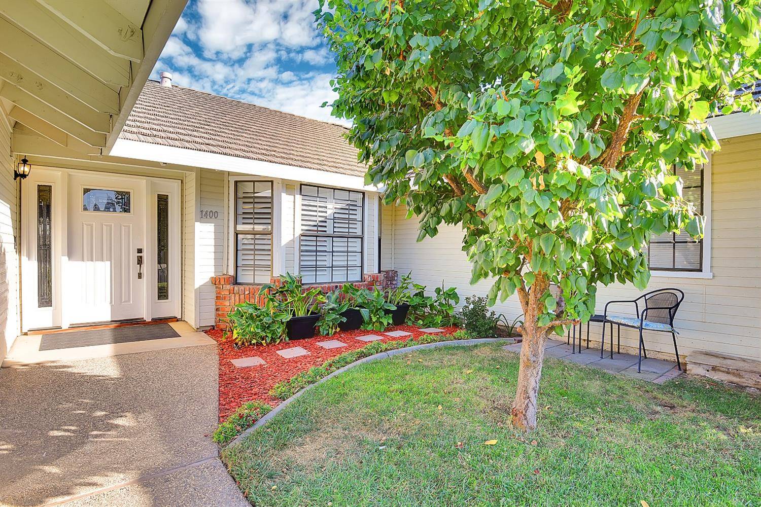 Yuba City, CA 95991,1400 Crescent CT