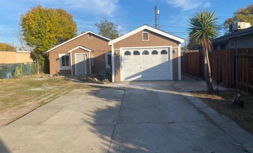 Sacramento, CA 95838,3832 Rio Linda BLVD