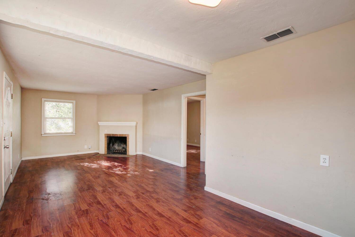 Sacramento, CA 95838,3705 Kern ST