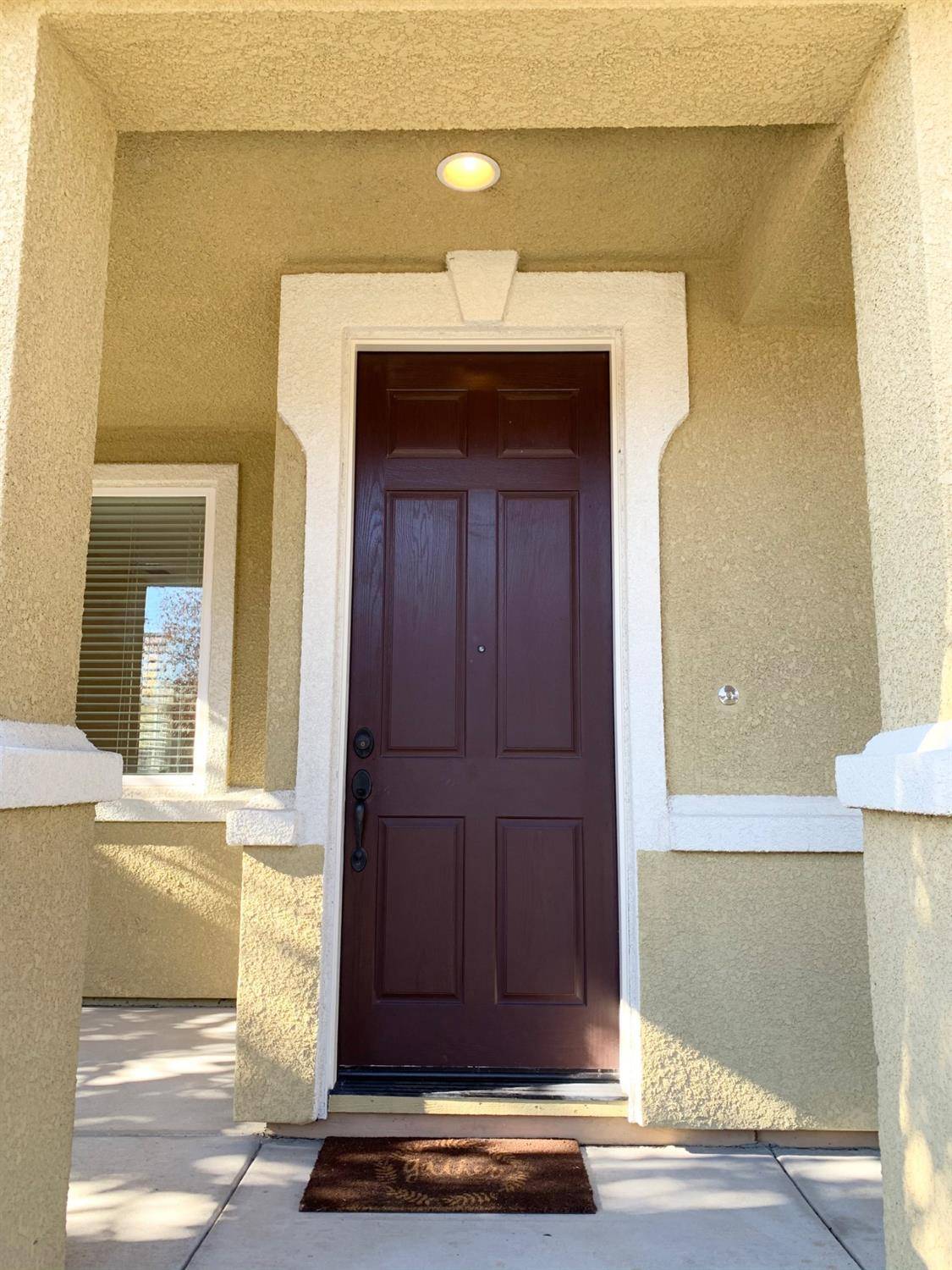 Sacramento, CA 95835,5275 Noyack WAY
