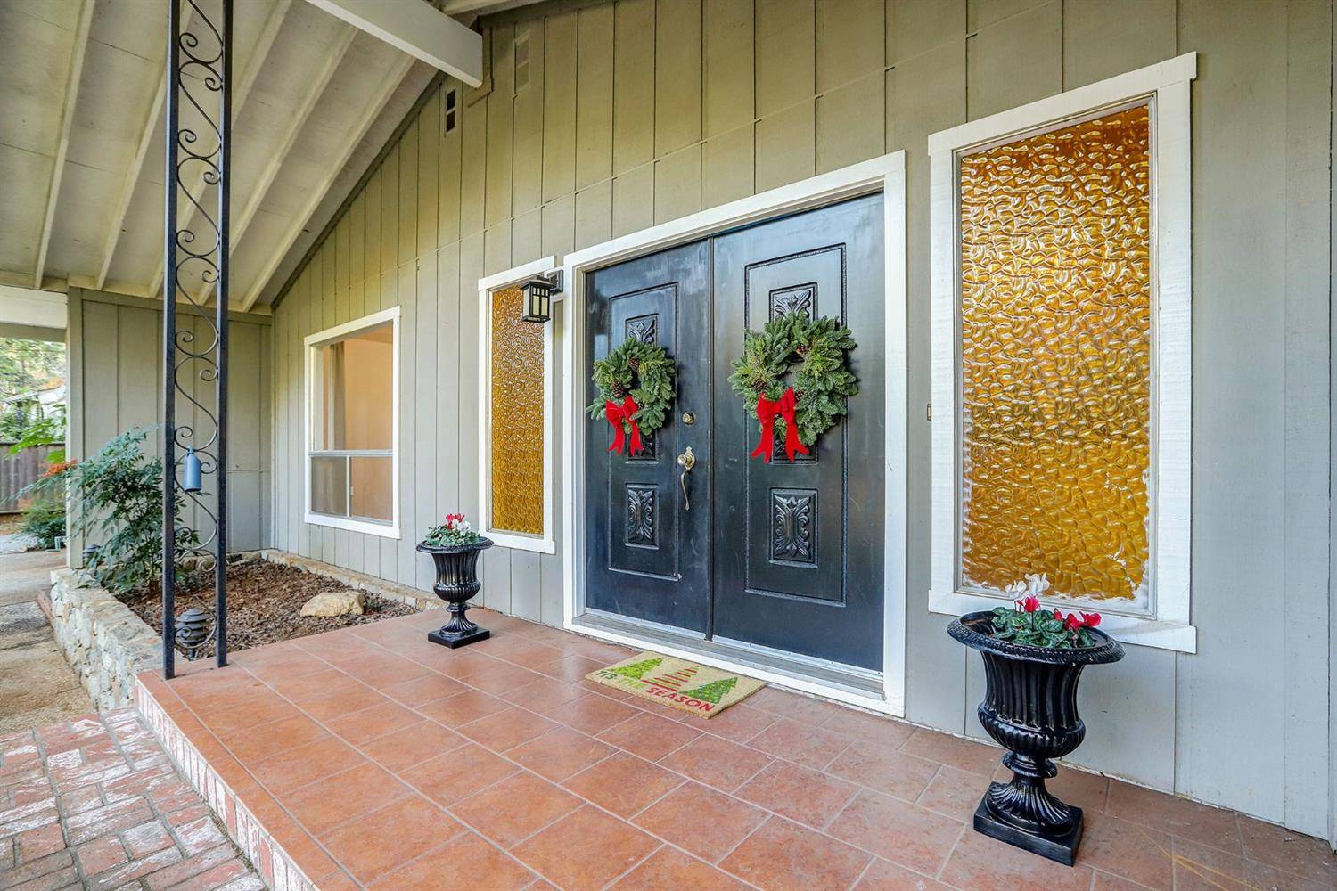 Nevada City, CA 95959,12649 Mayflower DR