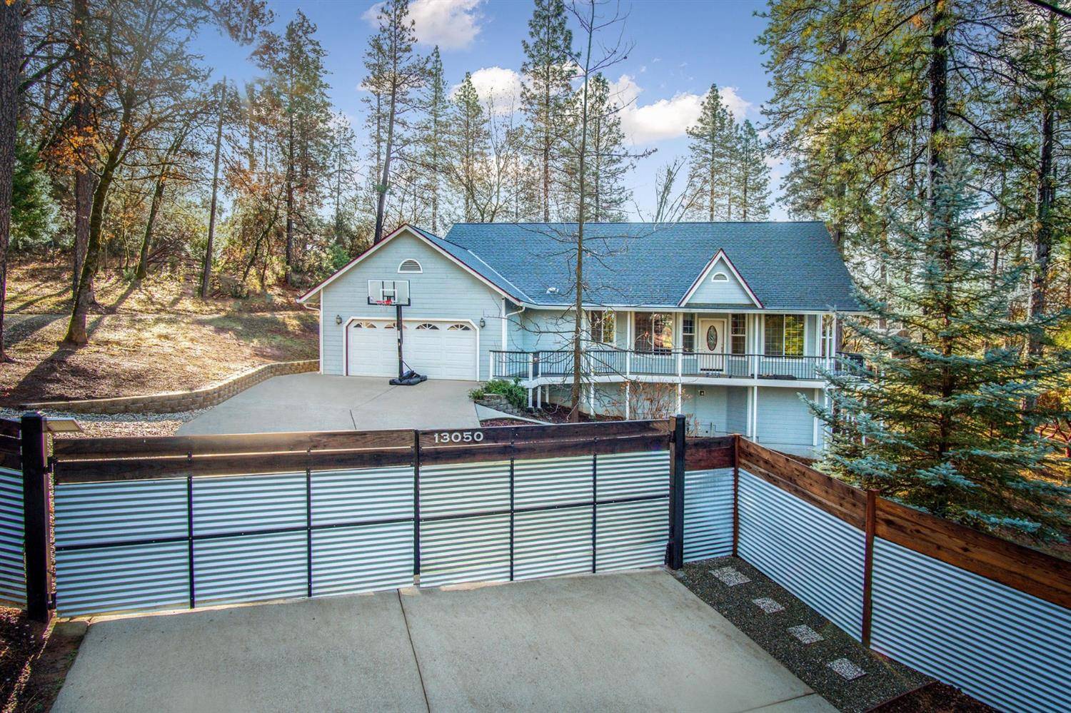 Nevada City, CA 95959,13050 Artic Owl RD