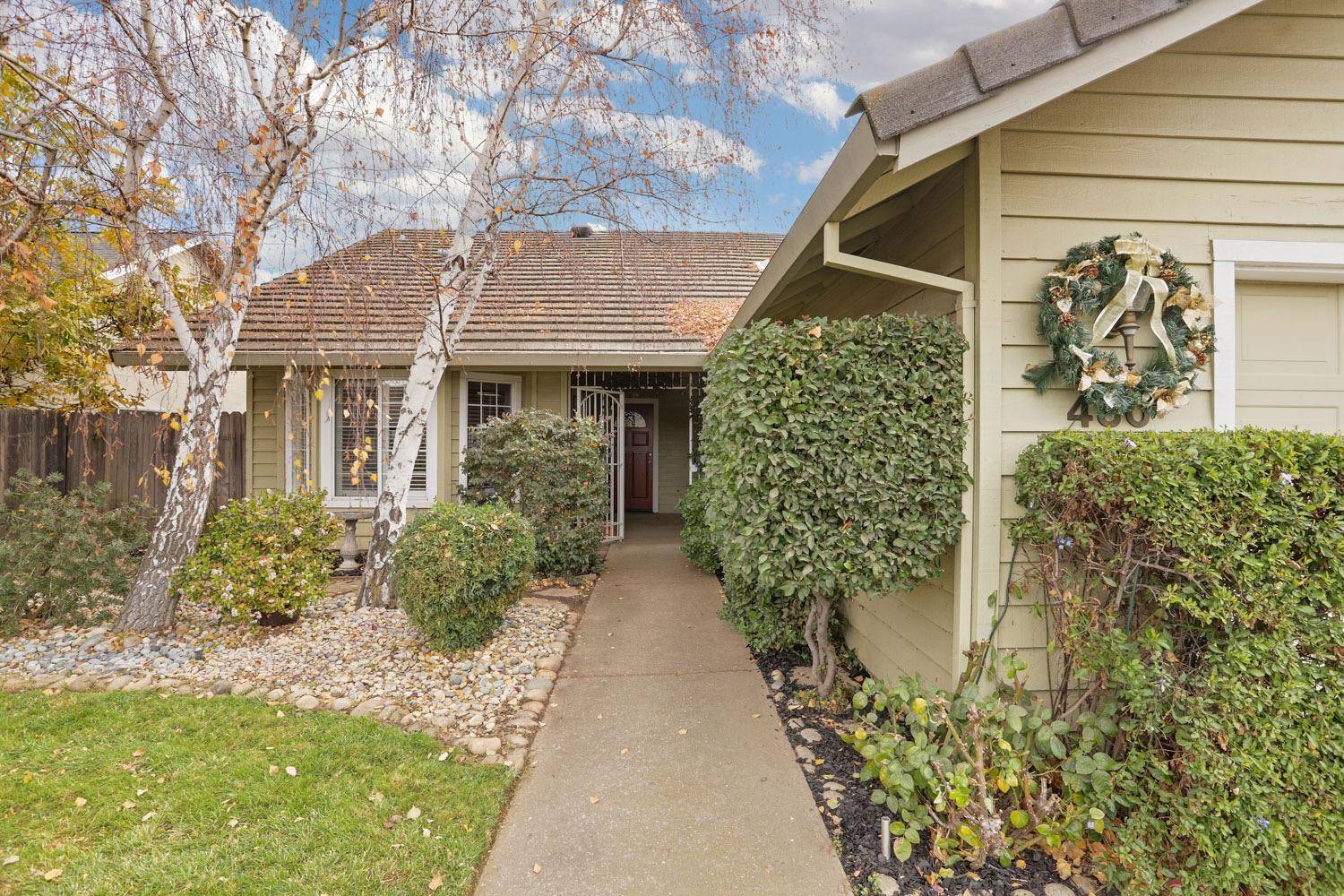 Lodi, CA 95242,430 Black Oak WAY