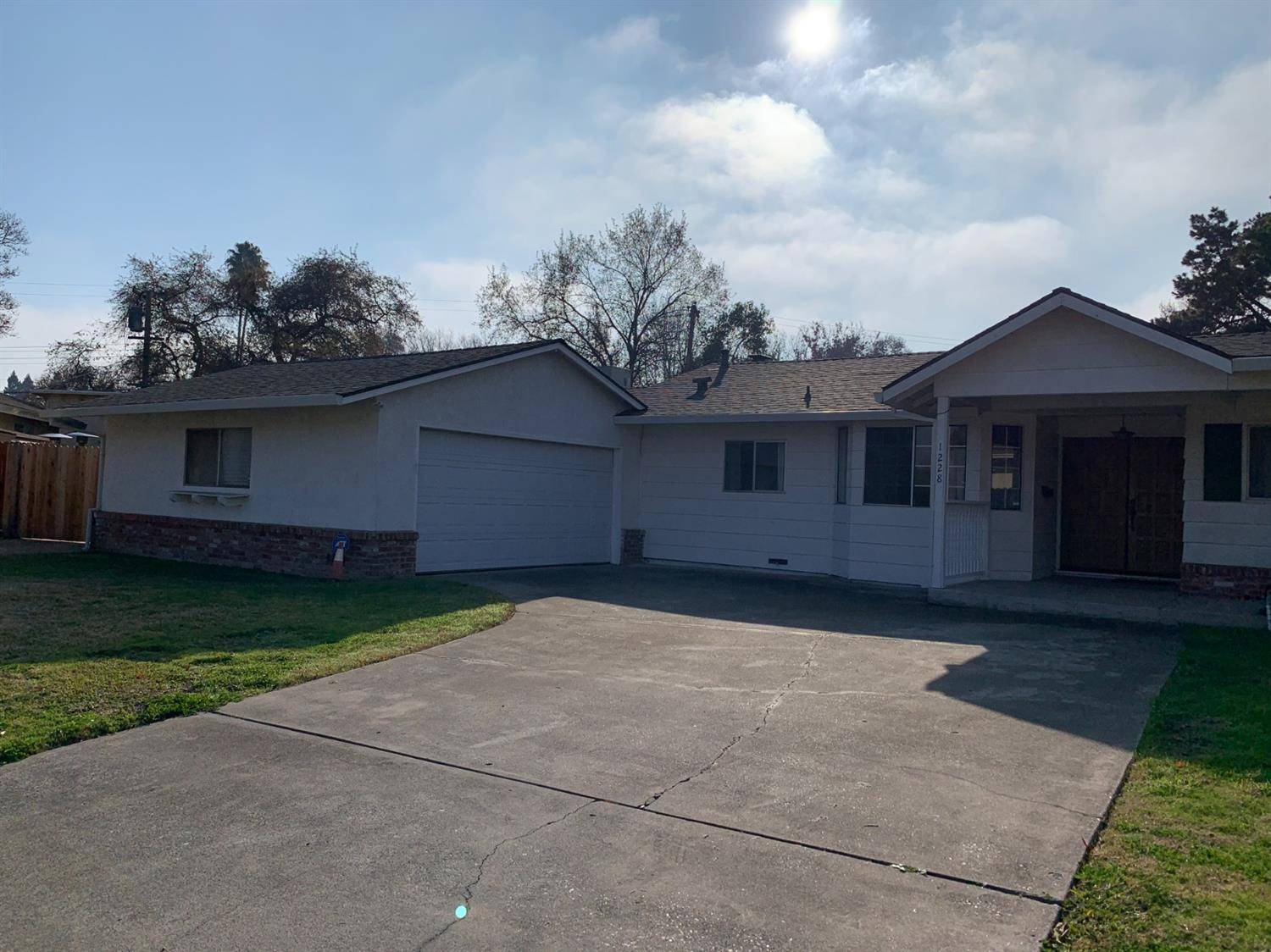 Sacramento, CA 95831,1228 El Encanto WAY