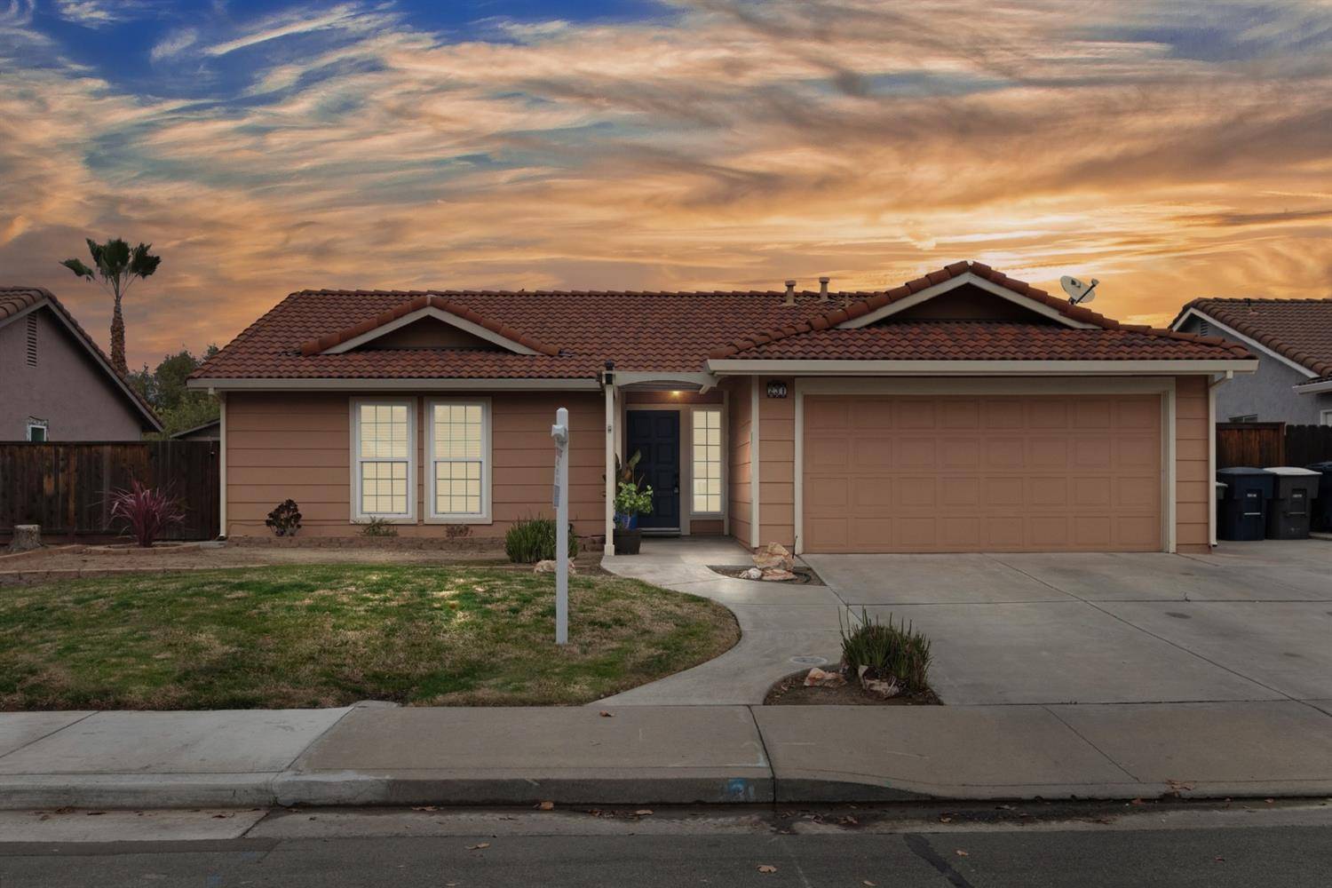 Tracy, CA 95376,231 W Deerwood LN