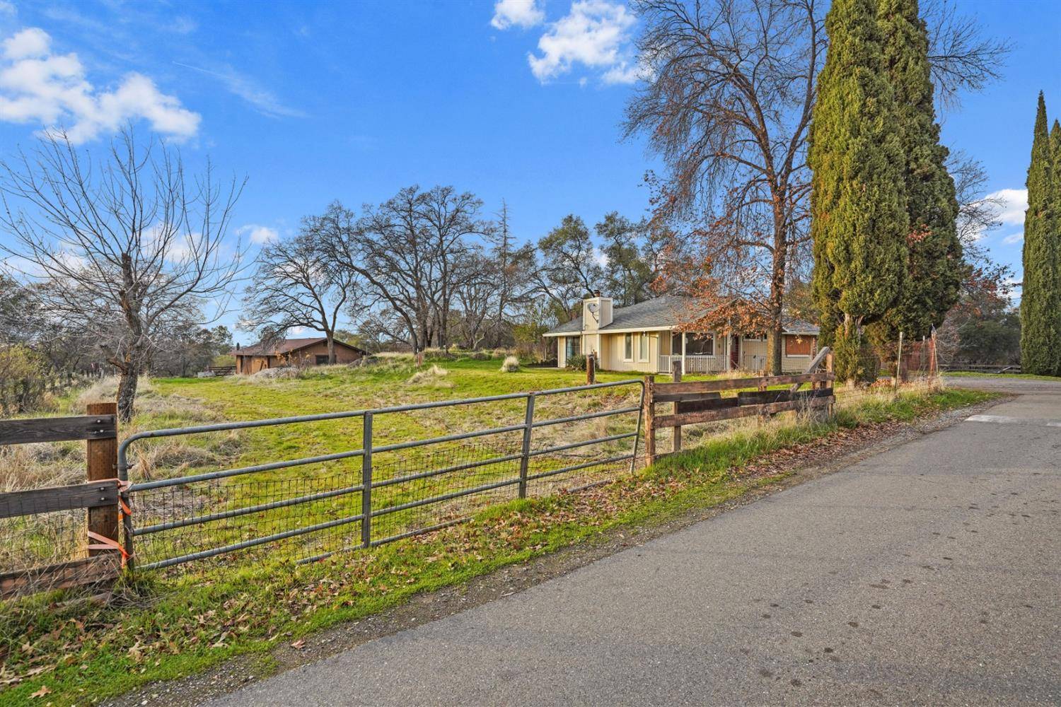 Newcastle, CA 95658,1880 Kiker LN