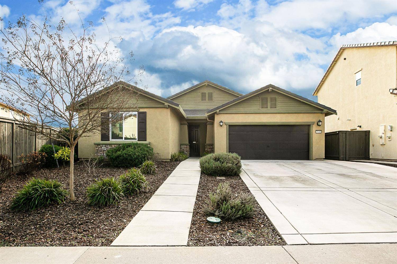 Rancho Cordova, CA 95742,5038 Birch Valley WAY