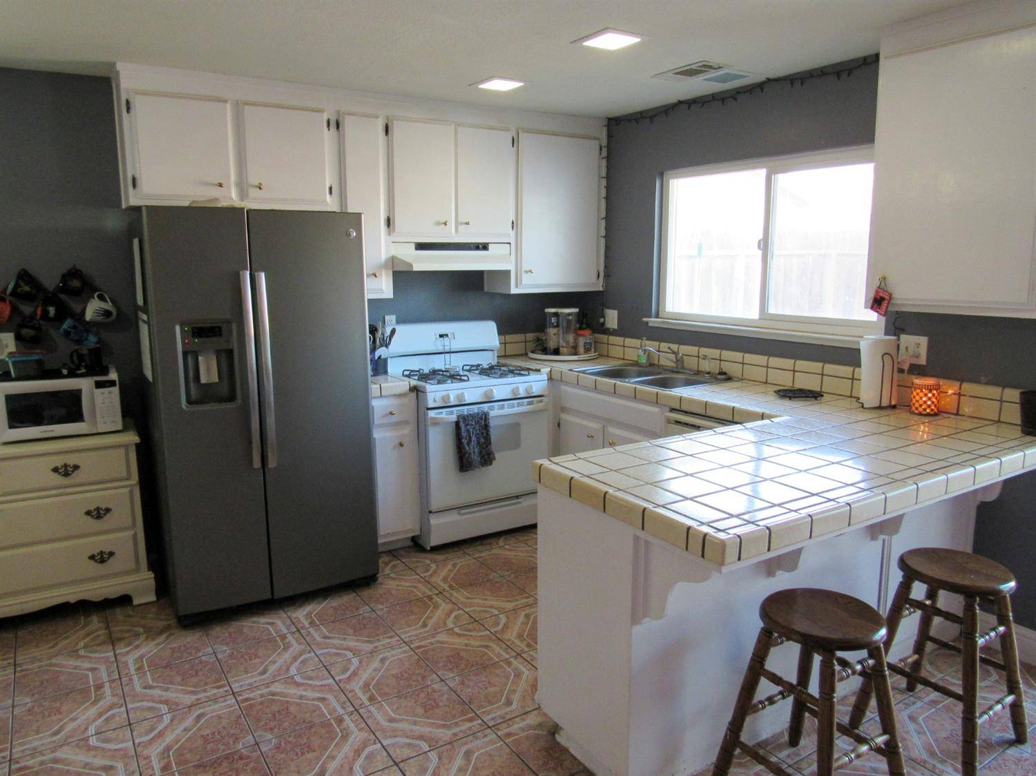 Lodi, CA 95240,2213 Newbury CIR