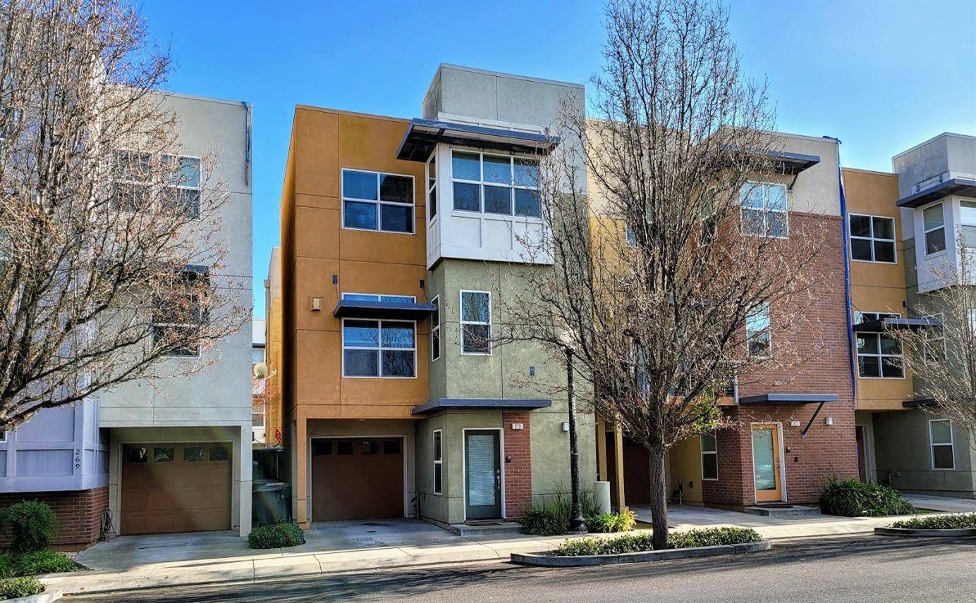 West Sacramento, CA 95605,273 3rd ST