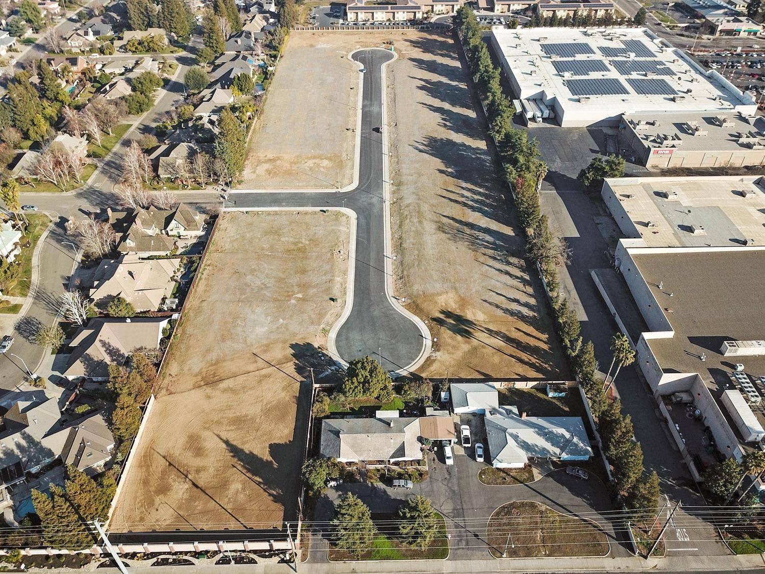 Lodi, CA 95242,2418 Interlaken CT