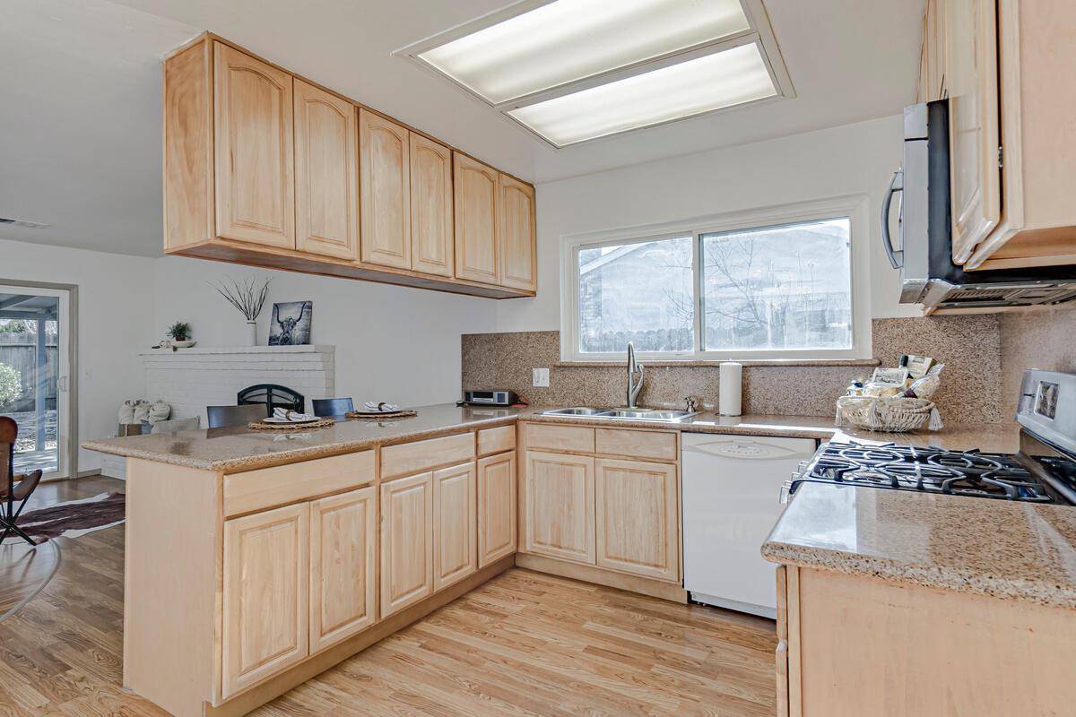 Woodland, CA 95695,1649 Truckee WAY