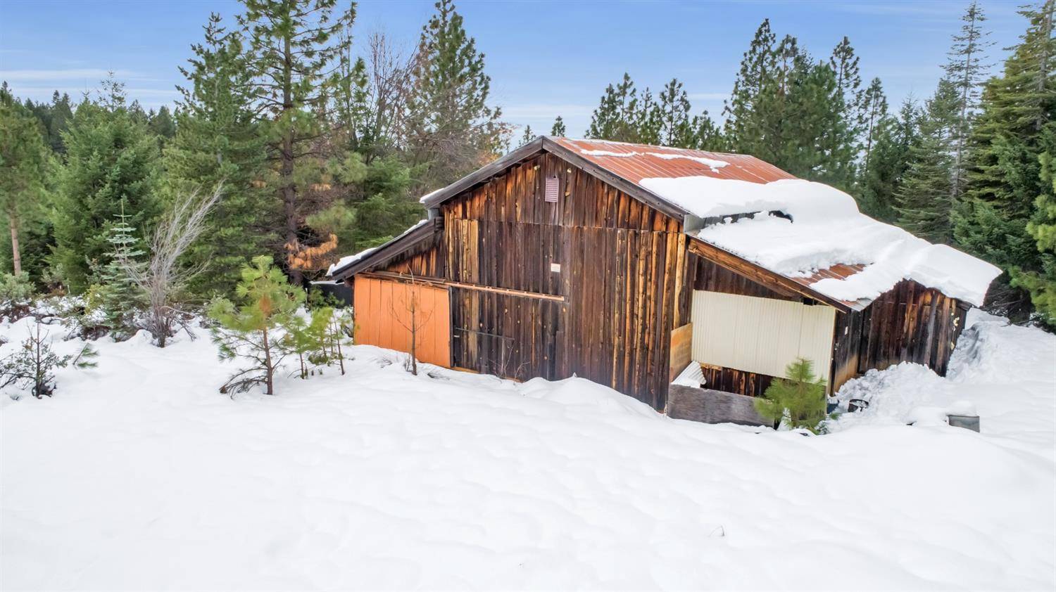 Foresthill, CA 95631,999 Andersons RD