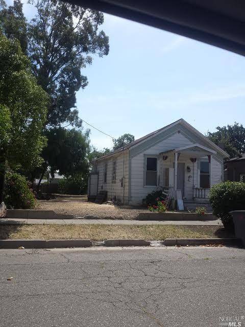 Dixon, CA 95620,251 S 3rd ST