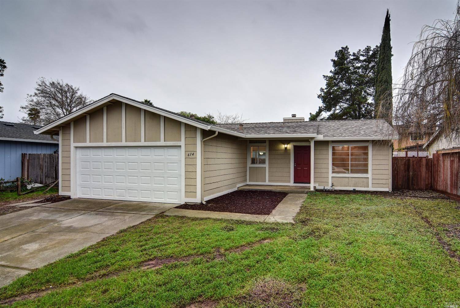 Suisun City, CA 94585,614 Placer LN