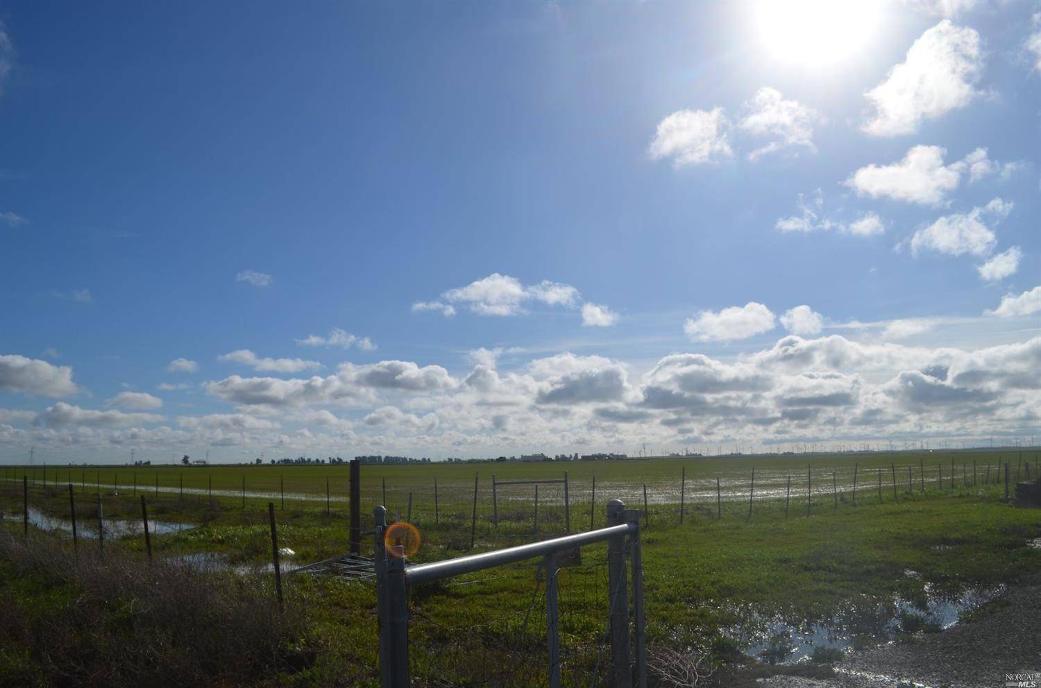 Suisun City, CA 94585,6732 Creed RD