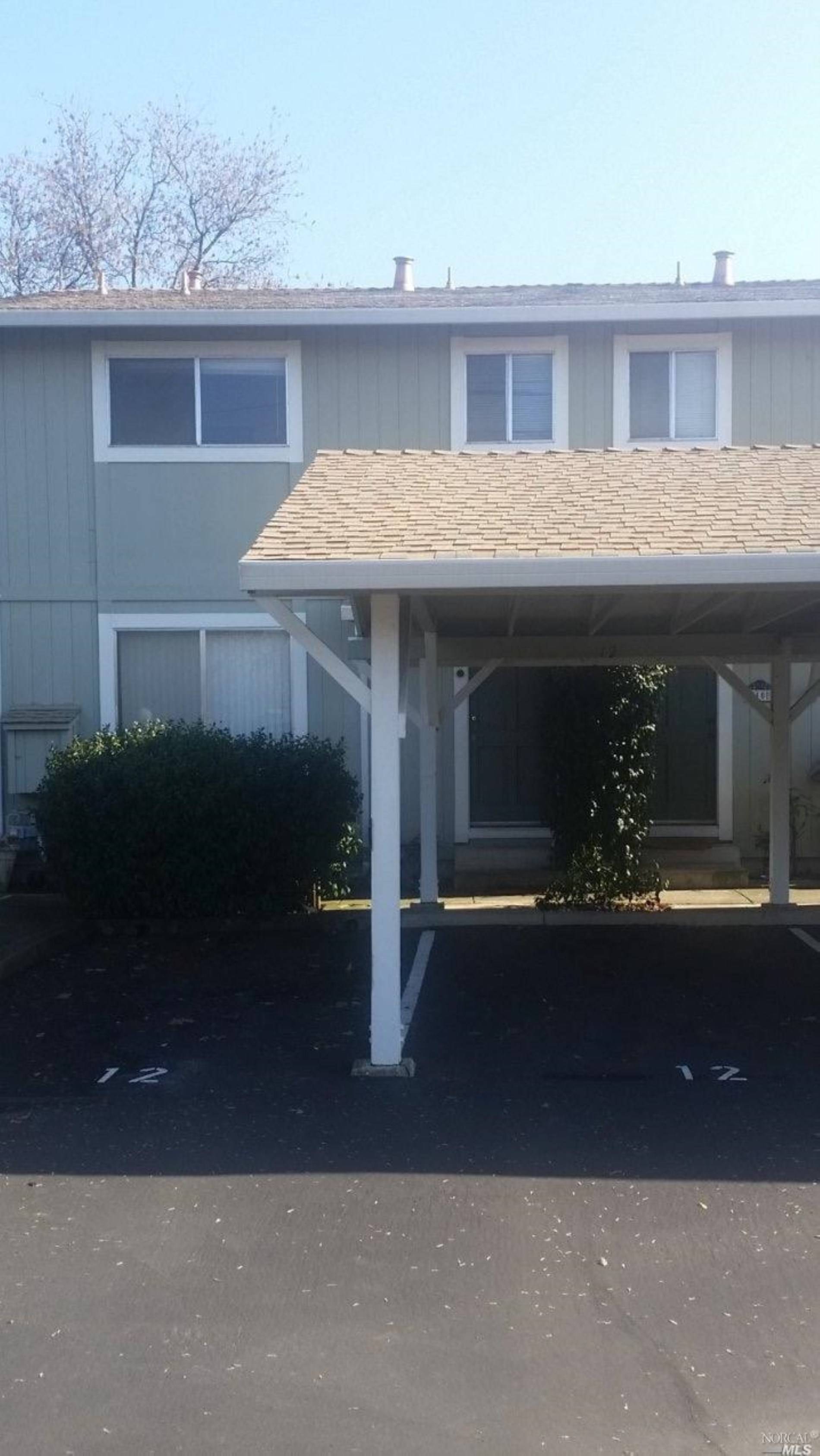 Petaluma, CA 94952,101 Ellis ST #11