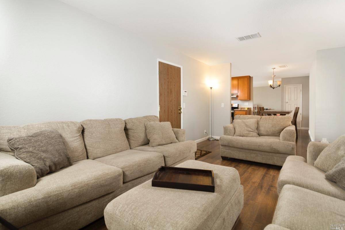 Suisun City, CA 94585,Address not disclosed