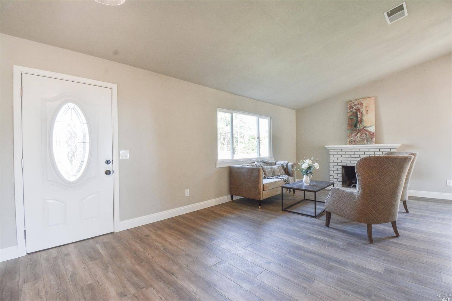 Suisun City, CA 94585,513 Labrador WAY