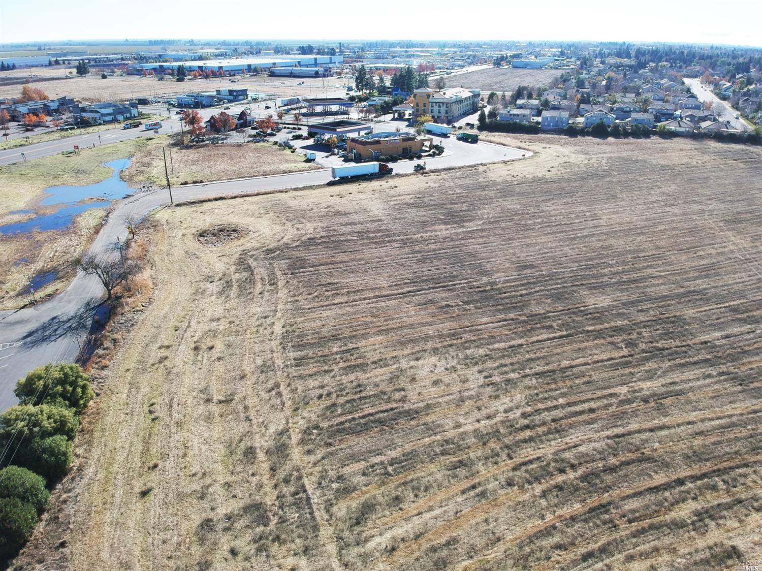 Dixon, CA 95620,3 Dorset CT